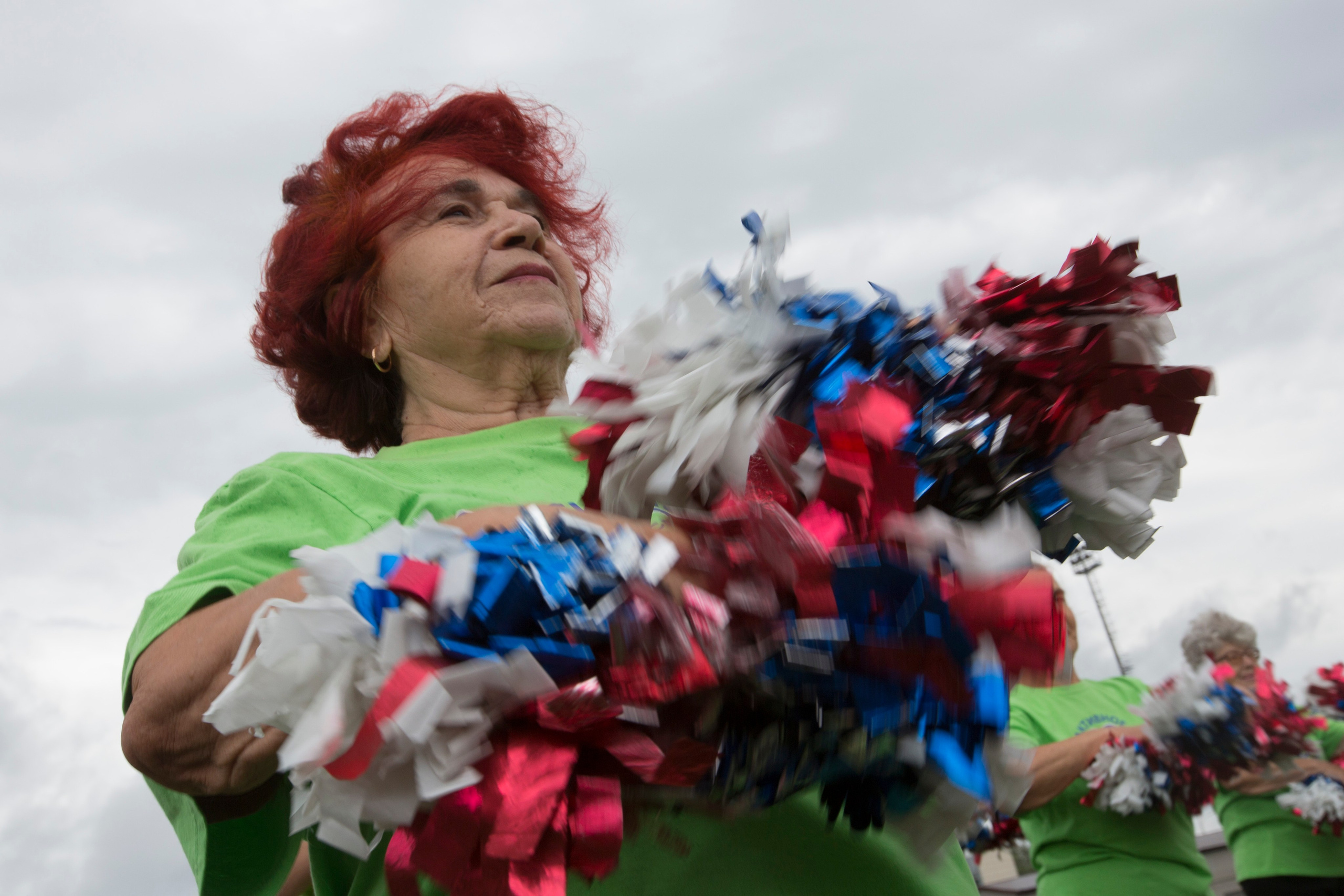 Бабушки-чирлидеры, Орск. Фотограф Анна Барне