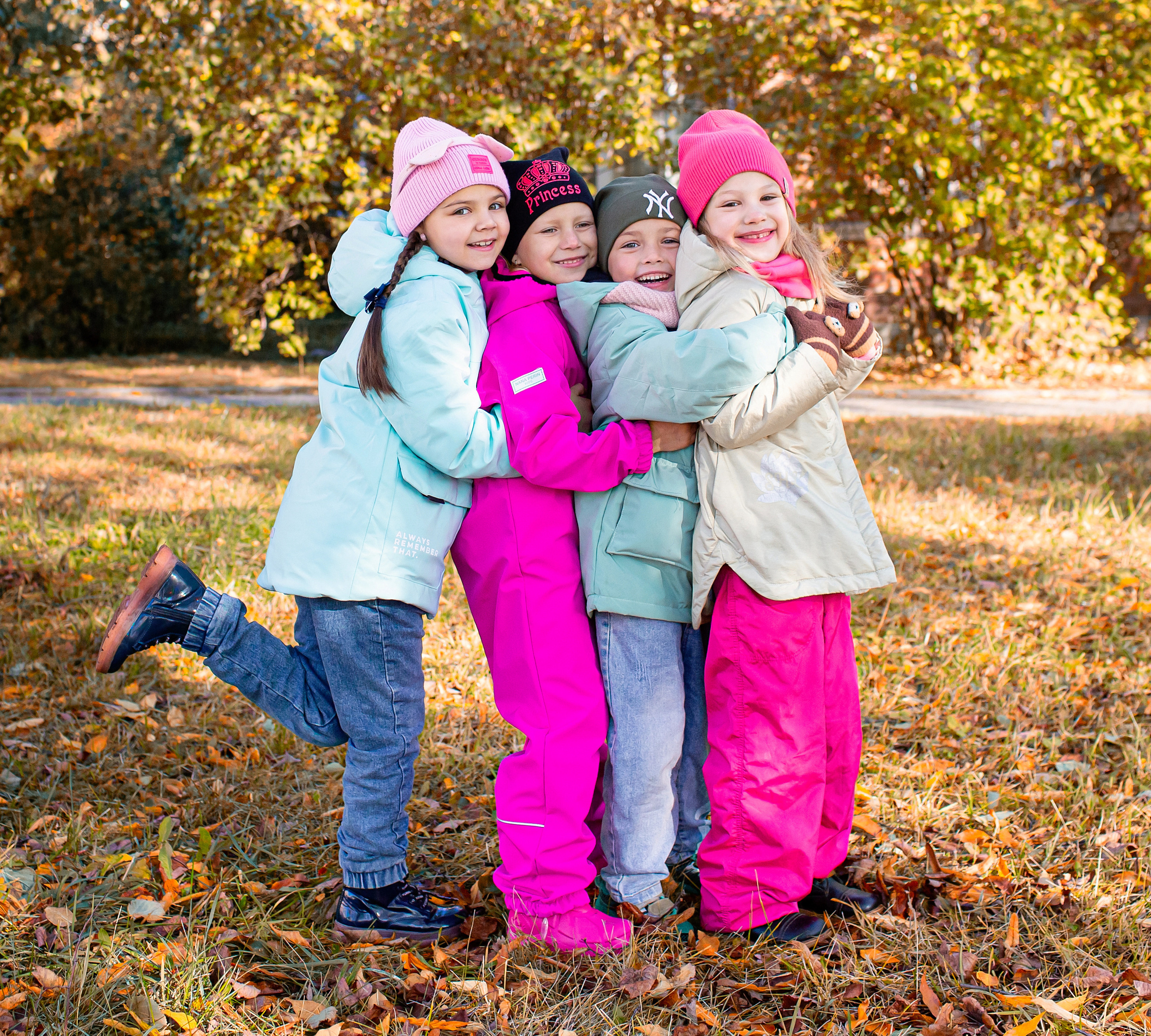 Осенняя фотосессия для группы «Радуга» в Пушкине. Анонс съёмки. Свадебный, семейный, детский фотограф в Санкт-Петербурге