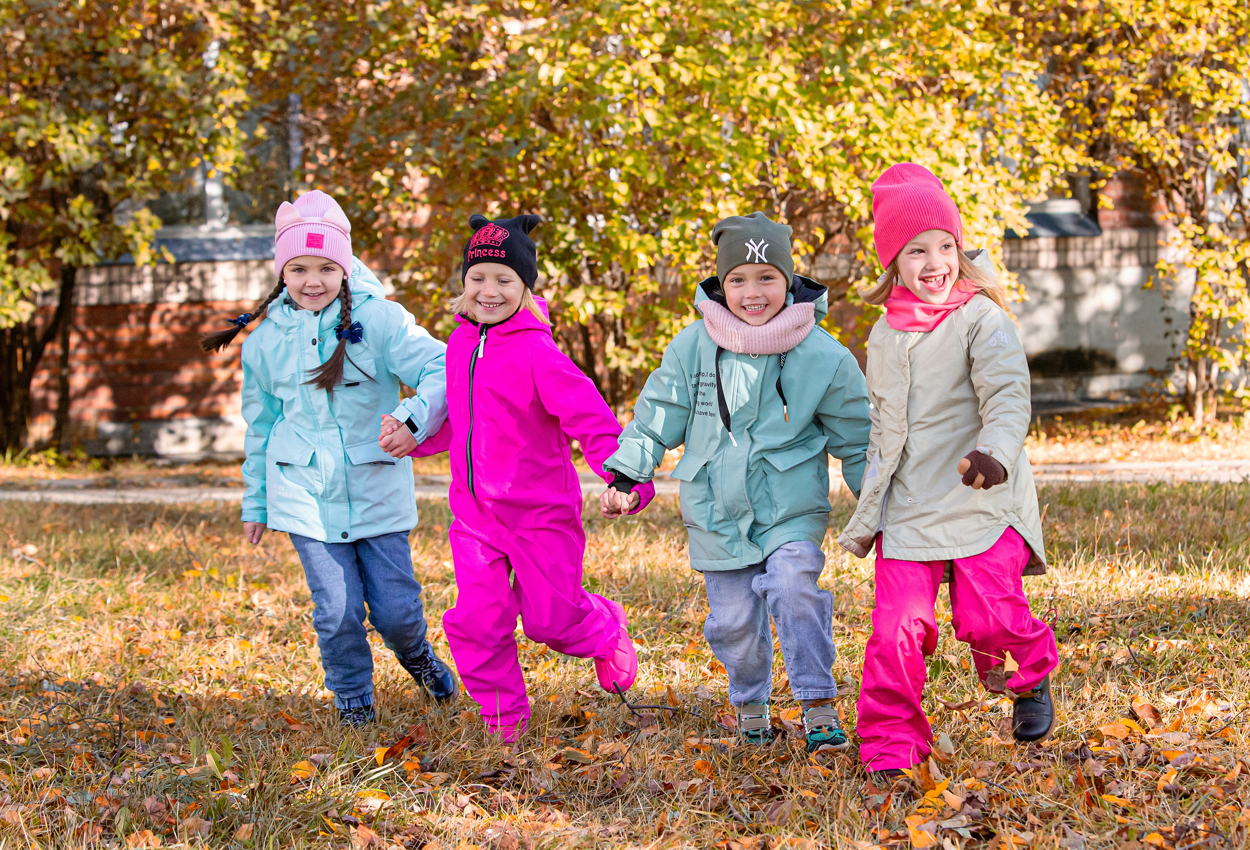 Осенняя фотосессия для группы «Радуга» в Пушкине. Анонс съёмки. Свадебный, семейный, детский фотограф в Санкт-Петербурге