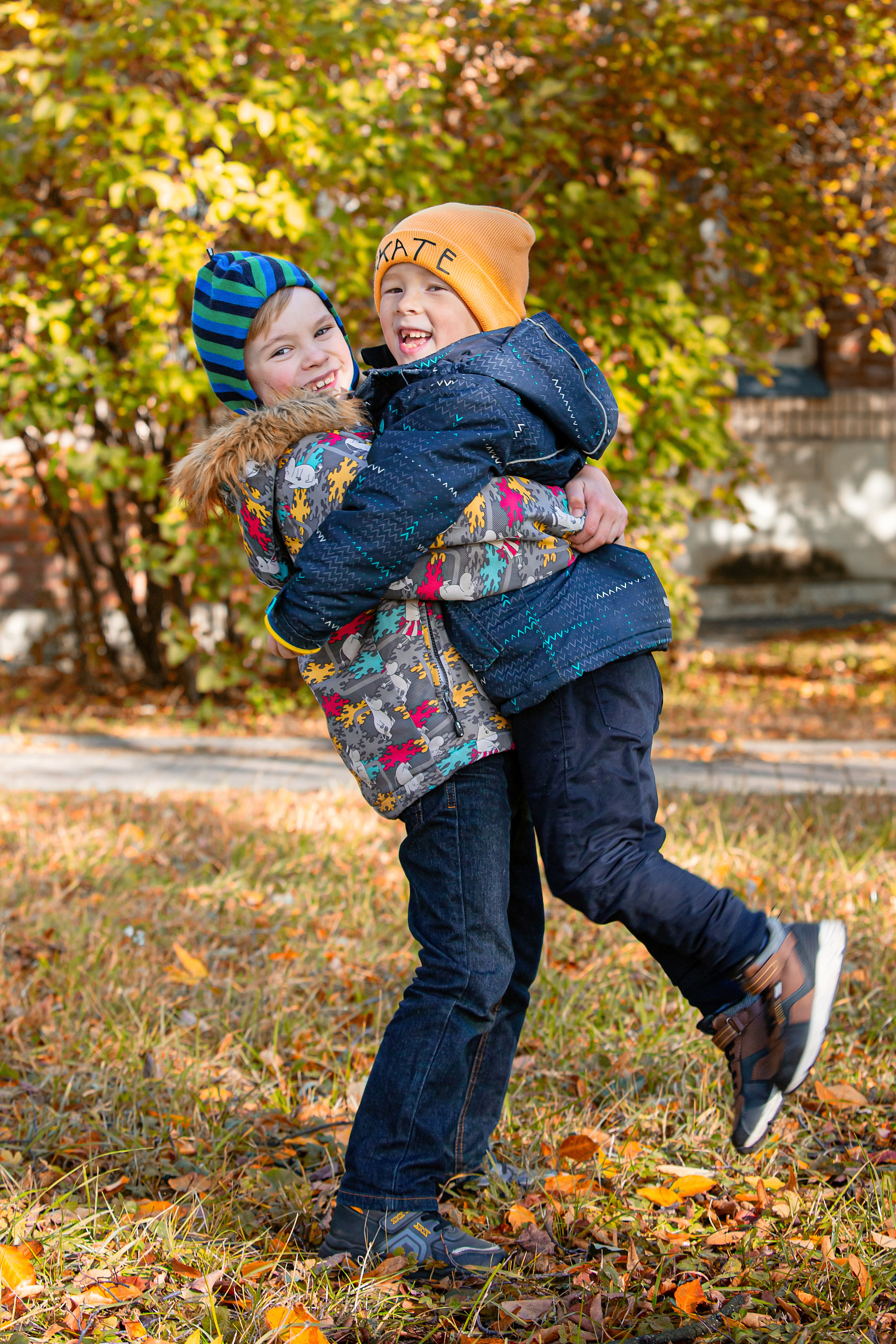 Осенняя фотосессия для группы «Радуга» в Пушкине. Анонс съёмки. Свадебный, семейный, детский фотограф в Санкт-Петербурге