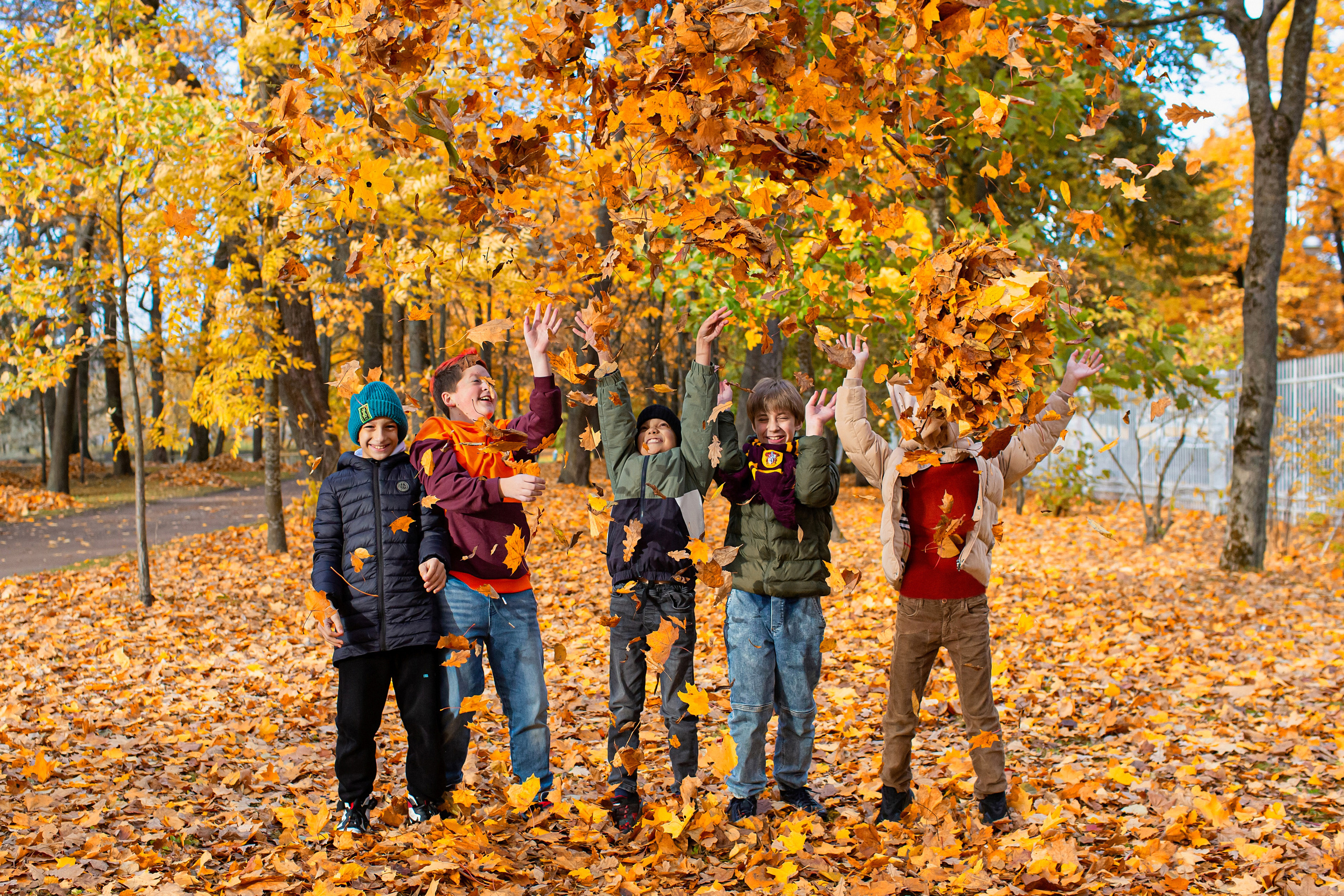 Фотосъёмка для выпускных альбомов из начальной школы. Свадебный, семейный, детский фотограф в Санкт-Петербурге