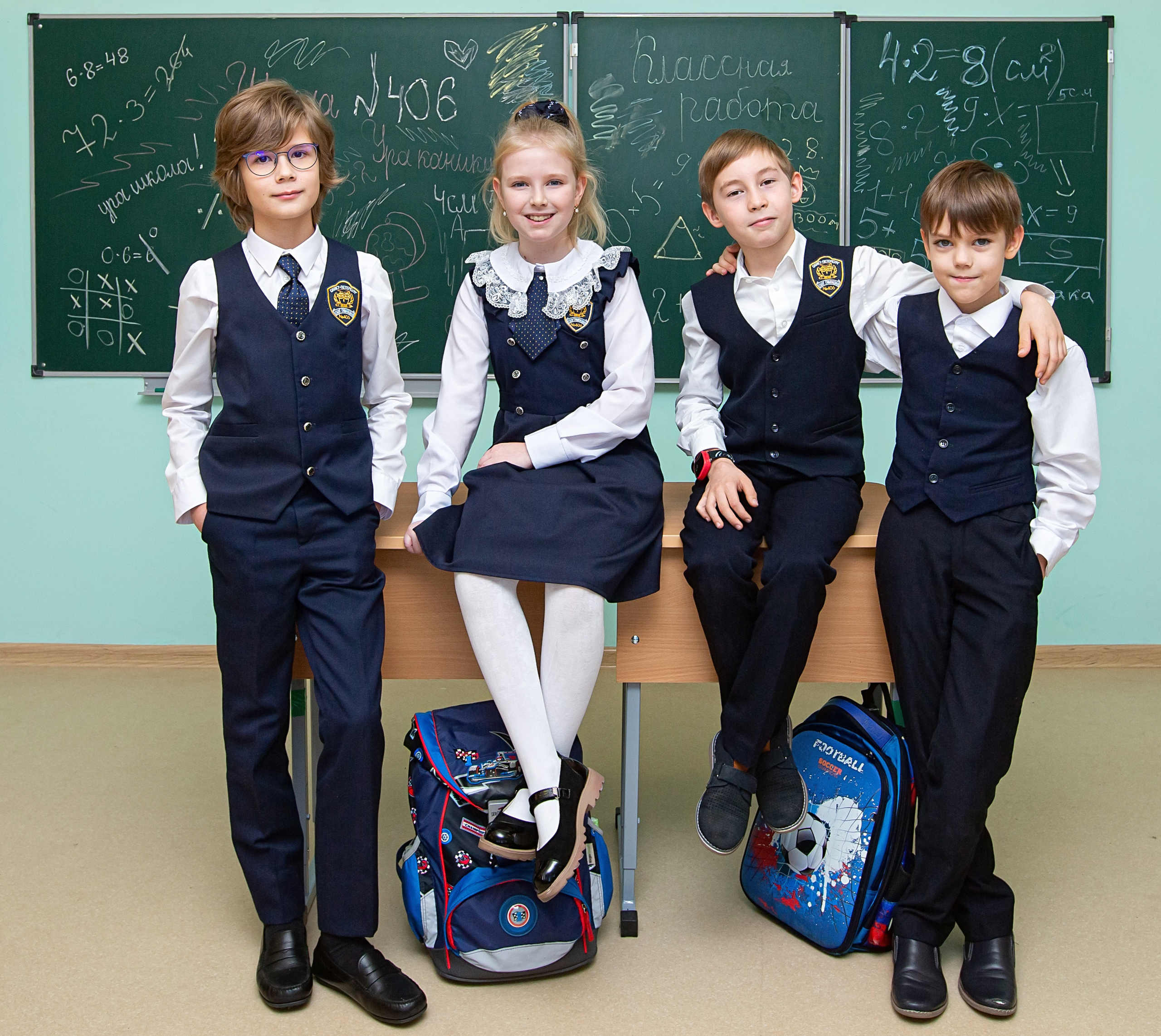 Фотосъёмка для выпускных альбомов из начальной школы. Свадебный, семейный, детский фотограф в Санкт-Петербурге