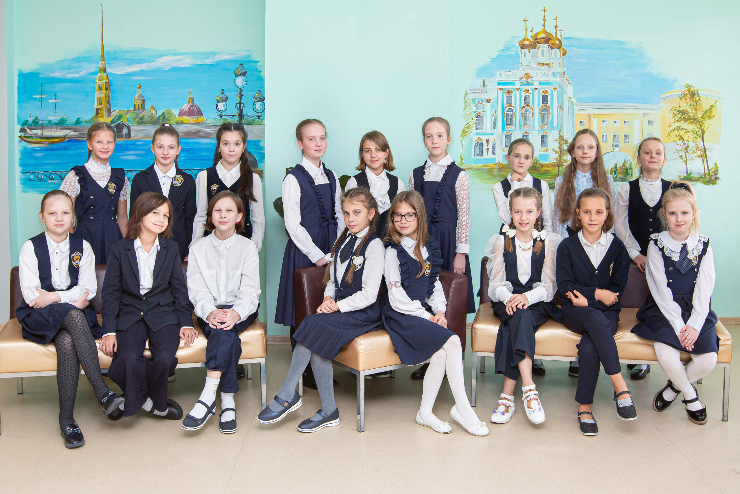 Фотосъёмка для выпускных альбомов из начальной школы. Свадебный, семейный, детский фотограф в Санкт-Петербурге