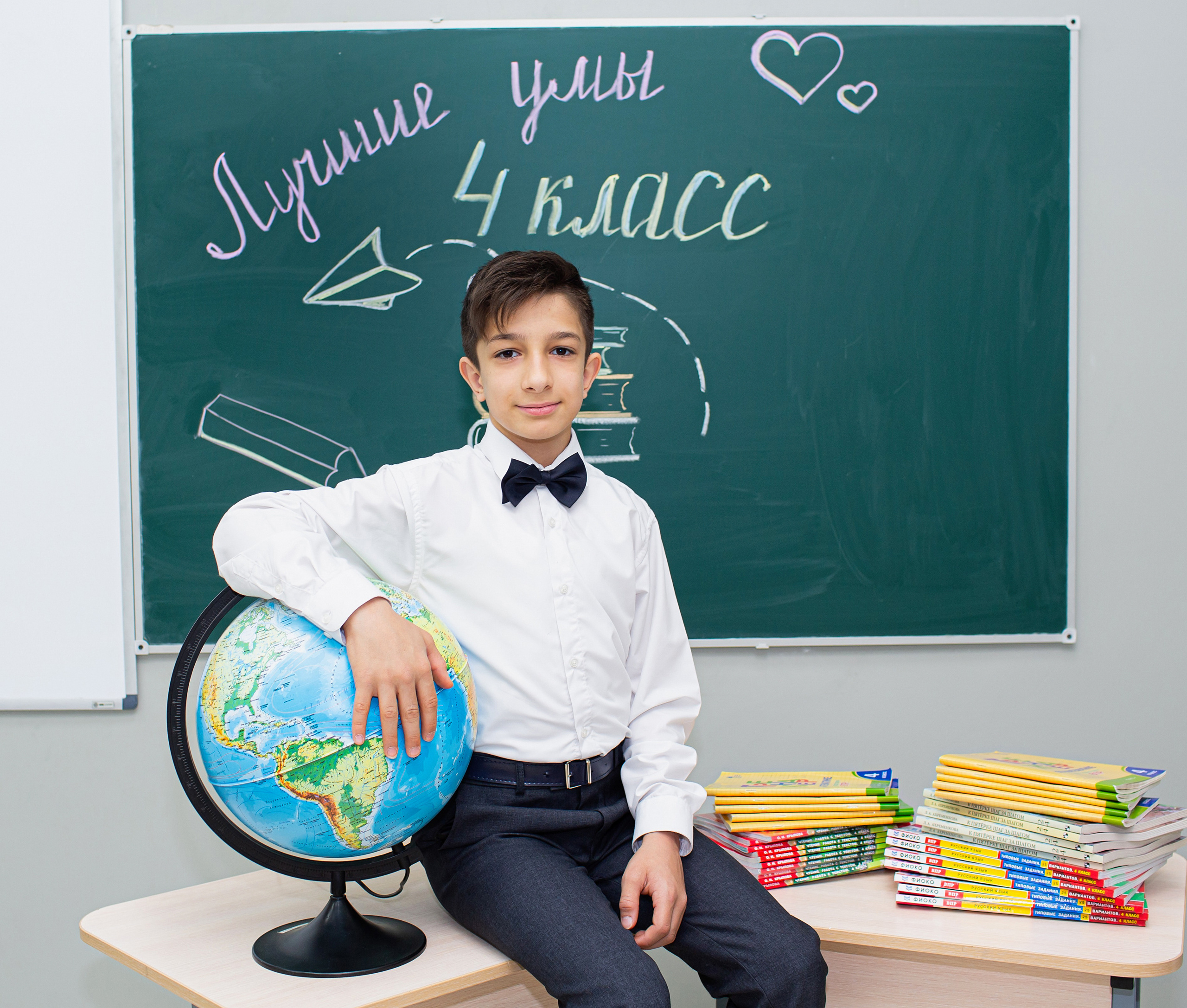 Фотосъёмка для выпускных альбомов из начальной школы. Свадебный, семейный, детский фотограф в Санкт-Петербурге