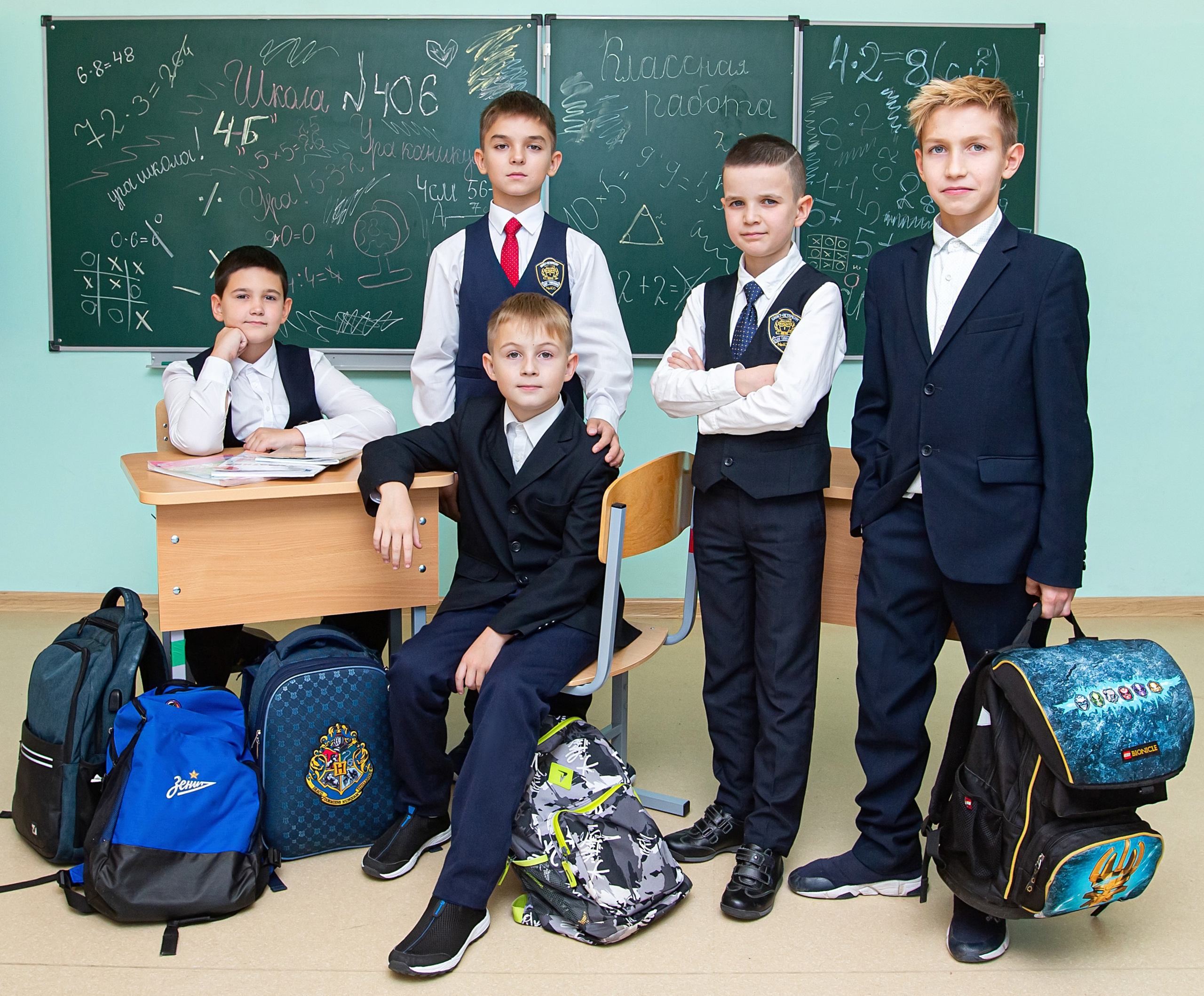 Фотосъёмка для выпускных альбомов из начальной школы. Свадебный, семейный, детский фотограф в Санкт-Петербурге