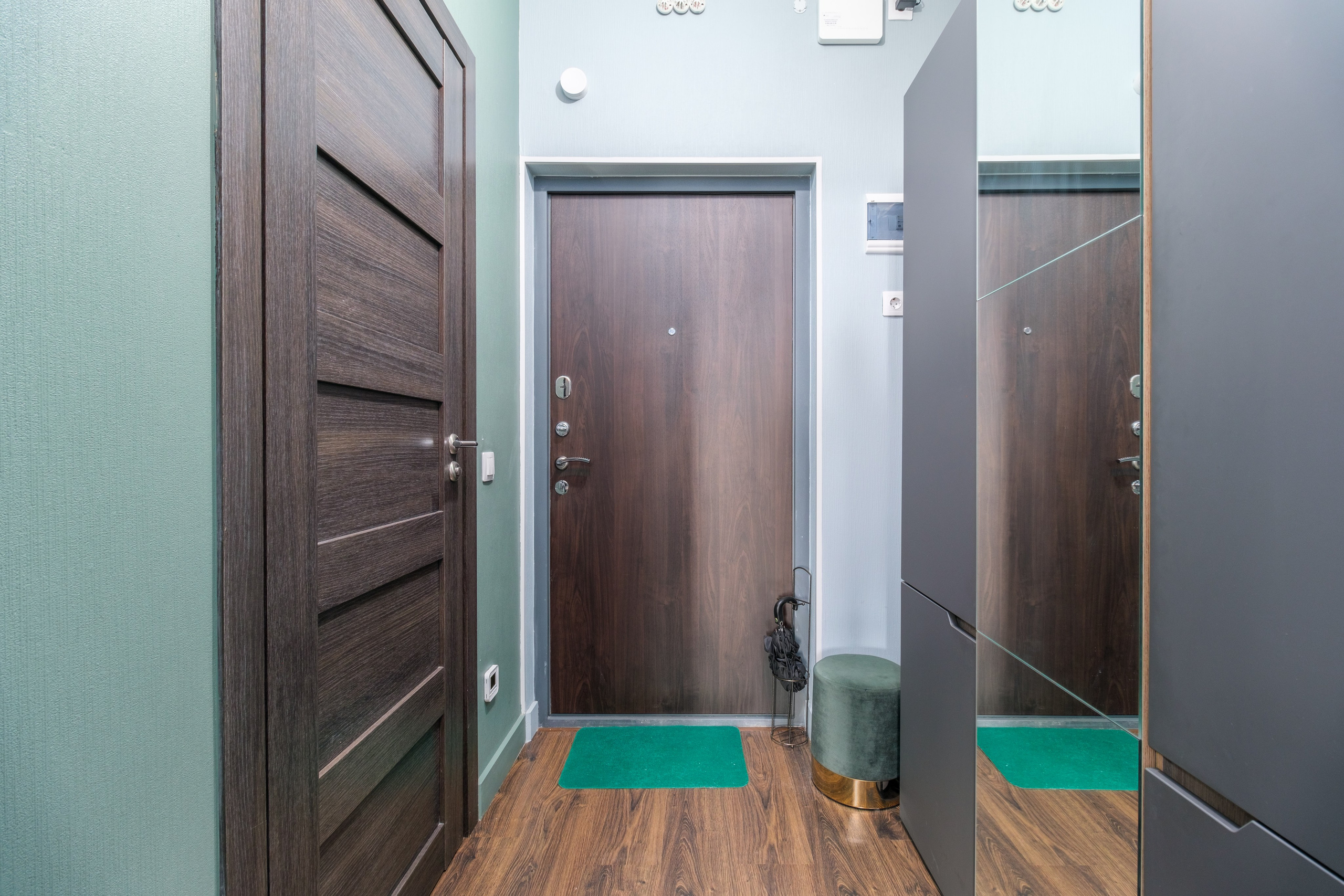 Студия, Уральская ул