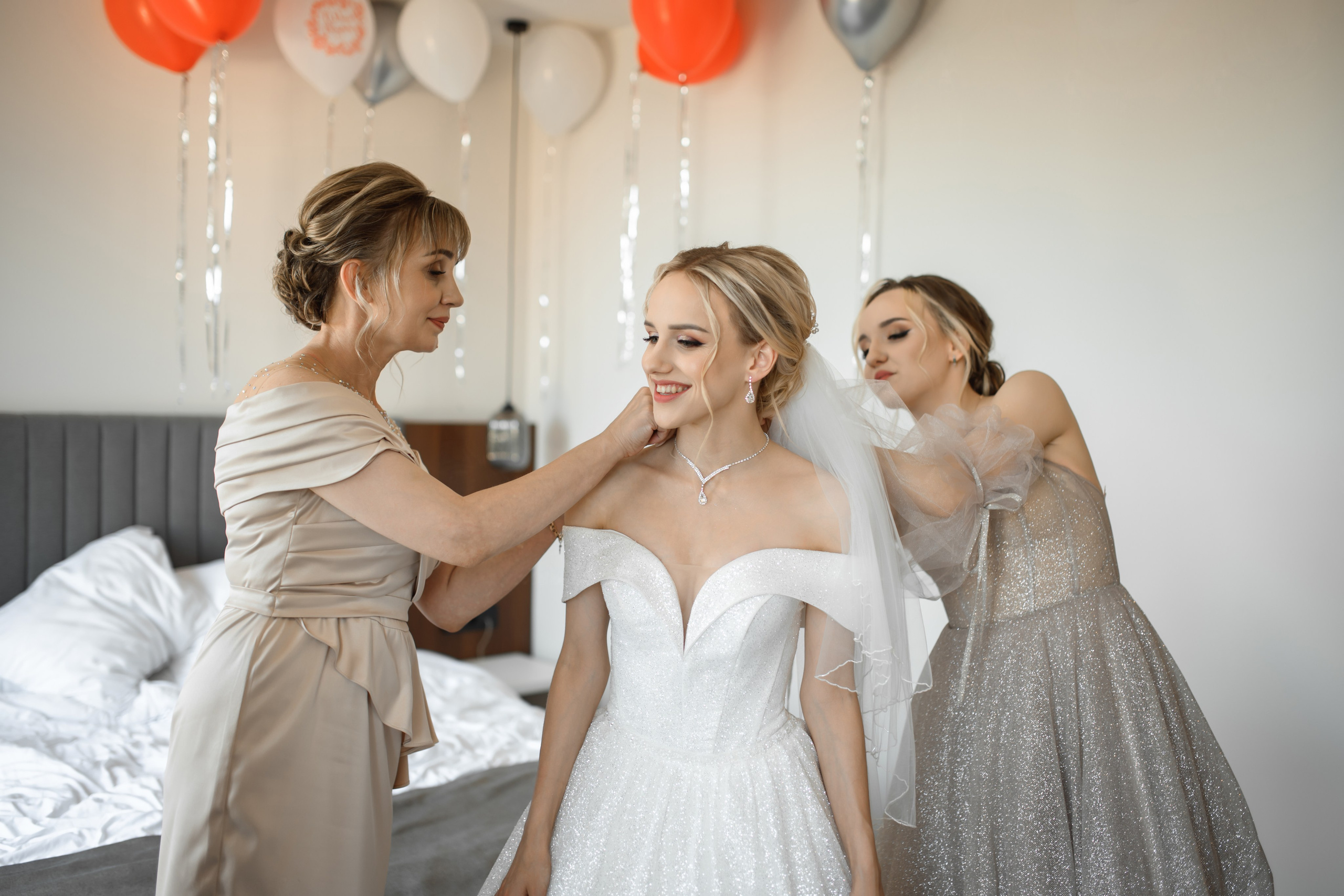 B & A. Свадебный фотограф в г. Астрахань. Так же выезжаю в другие города