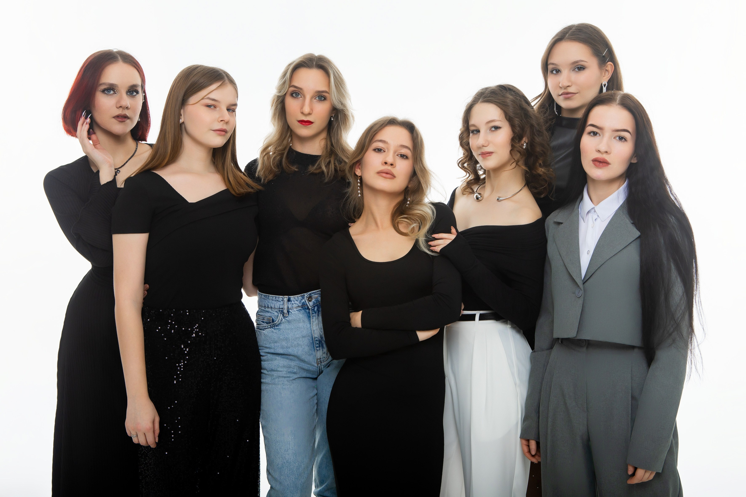 Студия Гимназия 12 11 А 2024 г. Свадебный и портретный Фотограф в Липецке Дмитрий Котюков