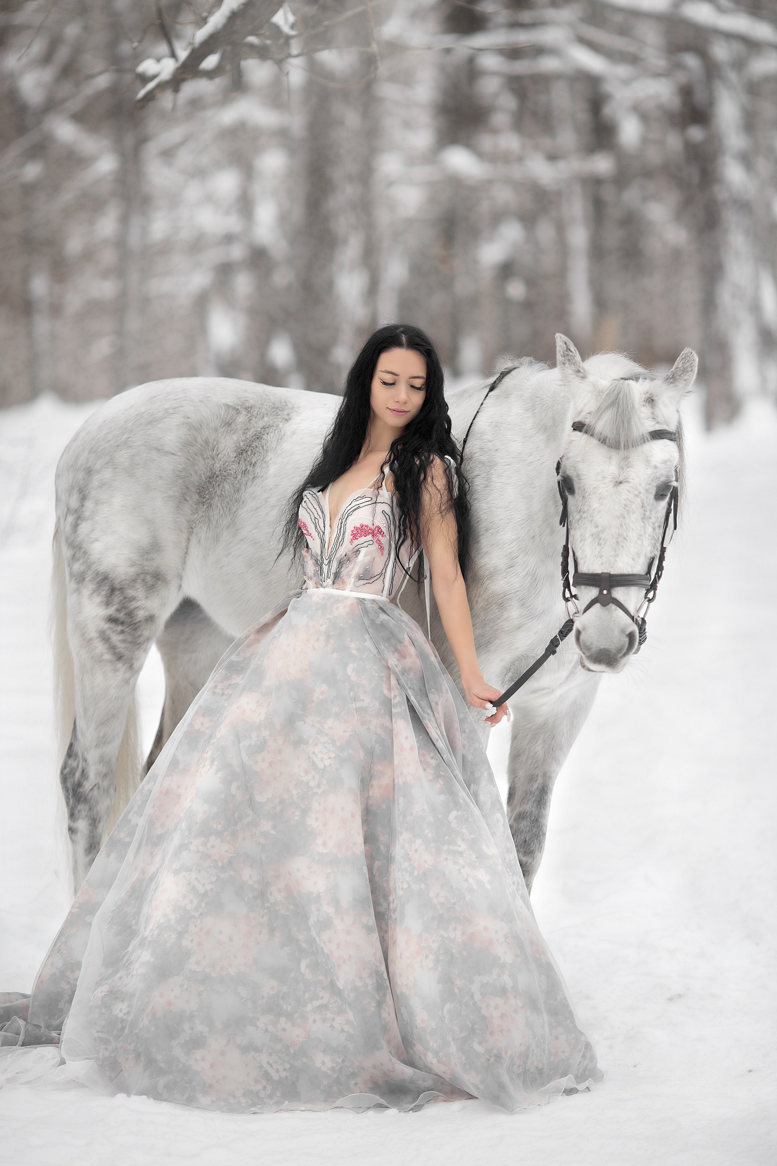 Фотосессия Надежды и ее конелюбимчика. Фотосессия с лошадьми в Нижнем Новгороде