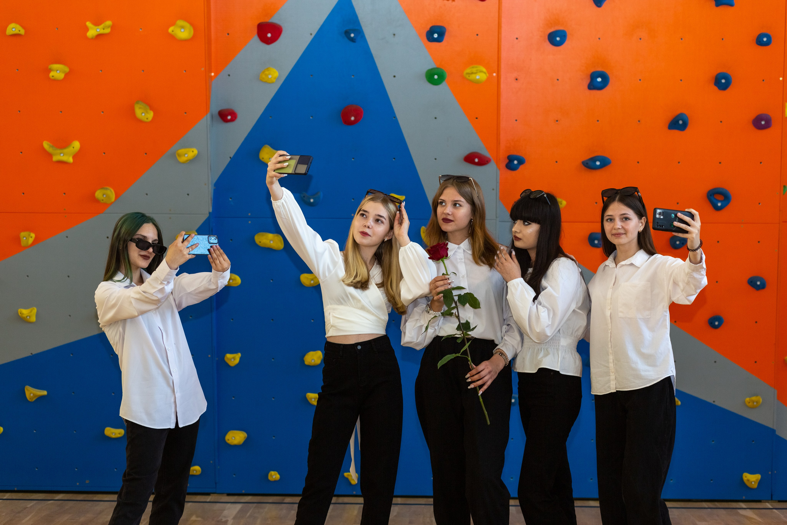 В.Хава — съемка в школе, в поле на закате. Выпускные альбомы Воронеж от Веры Соколовой