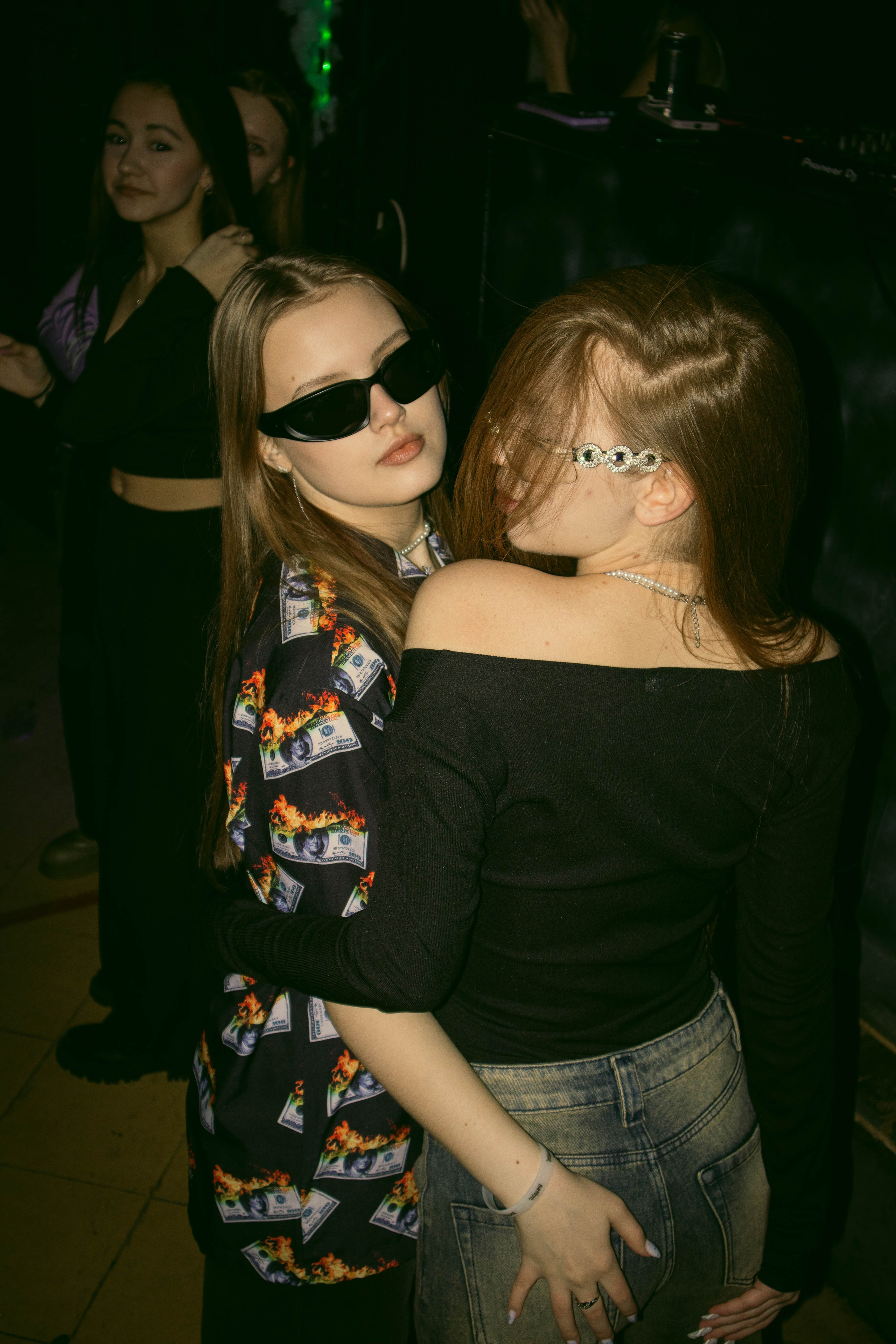 MOSHPIT. Фотограф и видеограф в Бугульме Аня Трутнева