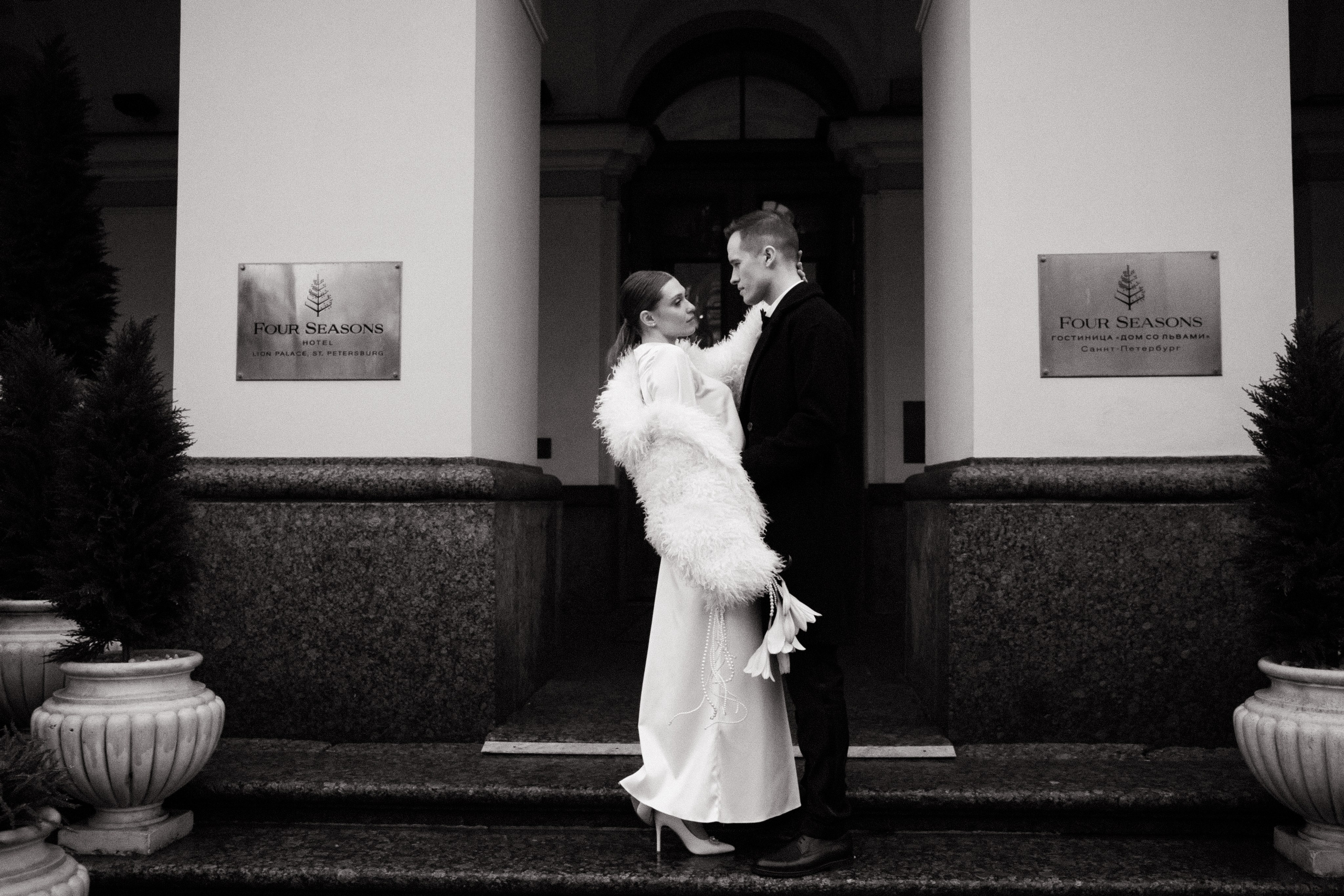 Роман и Валерия. Главная