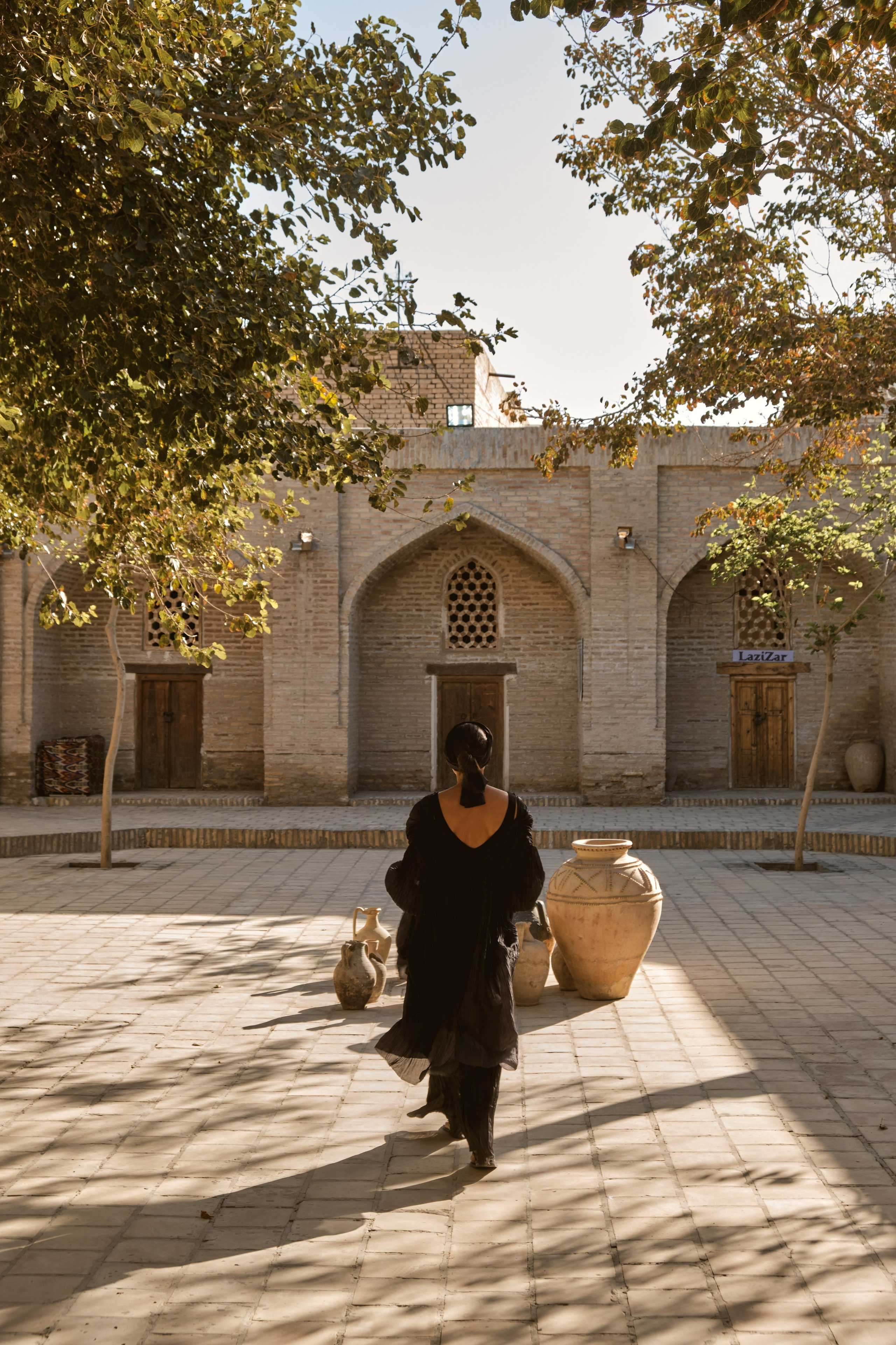 BUKHARA. Коммерческий и fashion-фотограф в Санкт-Петербурге Олеся Поле