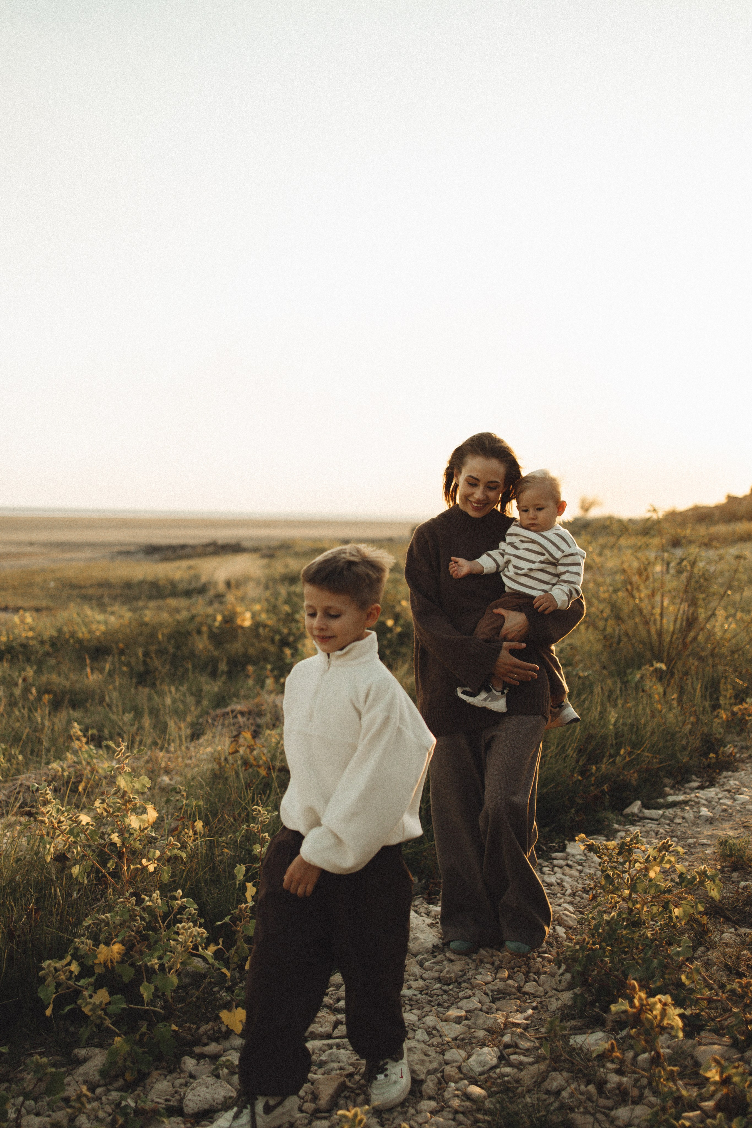 Семейная история, закат в Мержаново. Семейный и детский фотограф, таганрог, ростов-на-дону