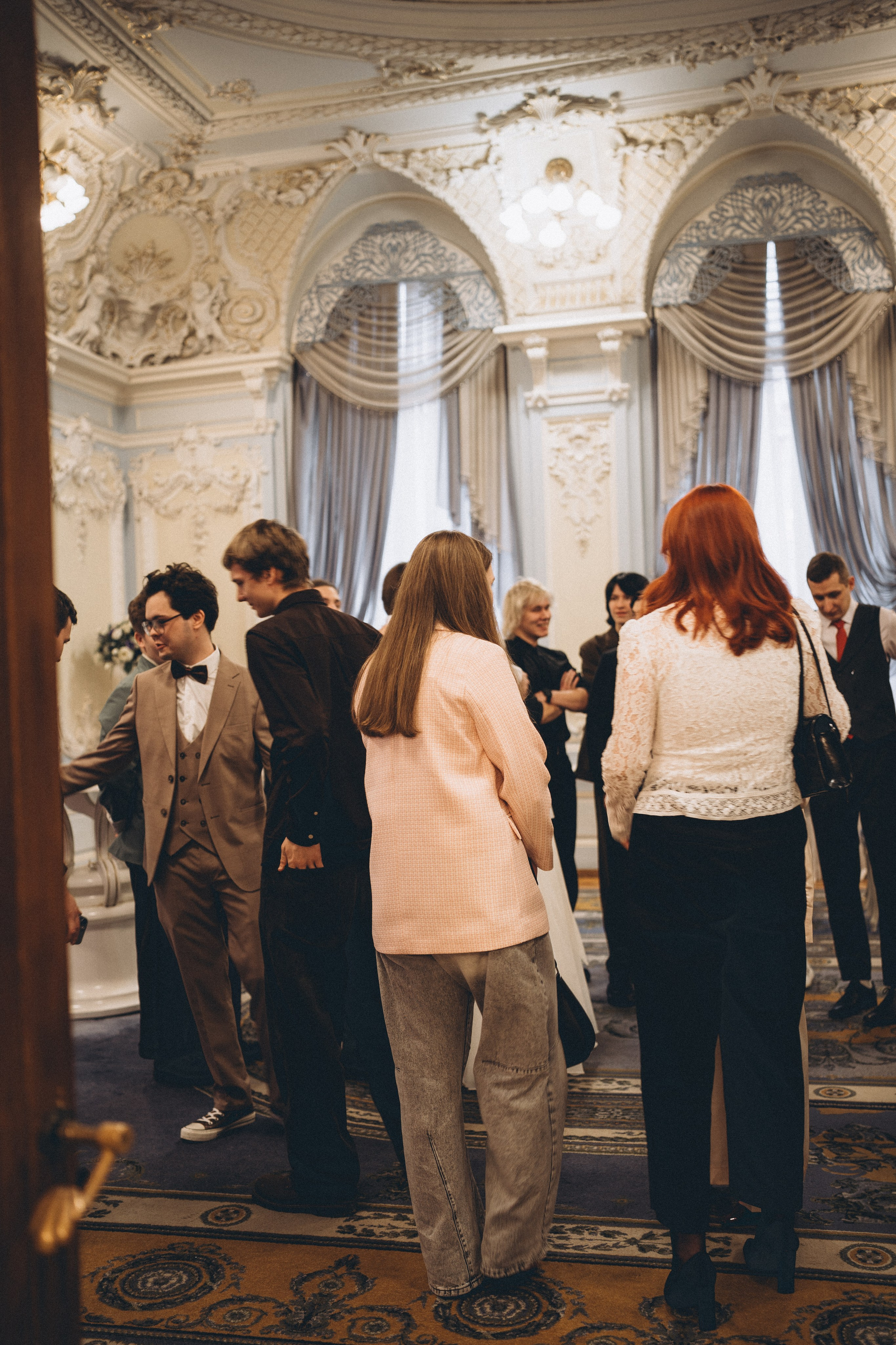 СВАДЕБНАЯ СЬЕМКА ВО ВТОРОМ ДВОРЦЕ С ГОСТЯМИ И ПРОГУЛКА В ТАВРИЧЕСКОМ САДУ. Профессиональный фотограф, Санкт-Петербург — Виктория Богомолова