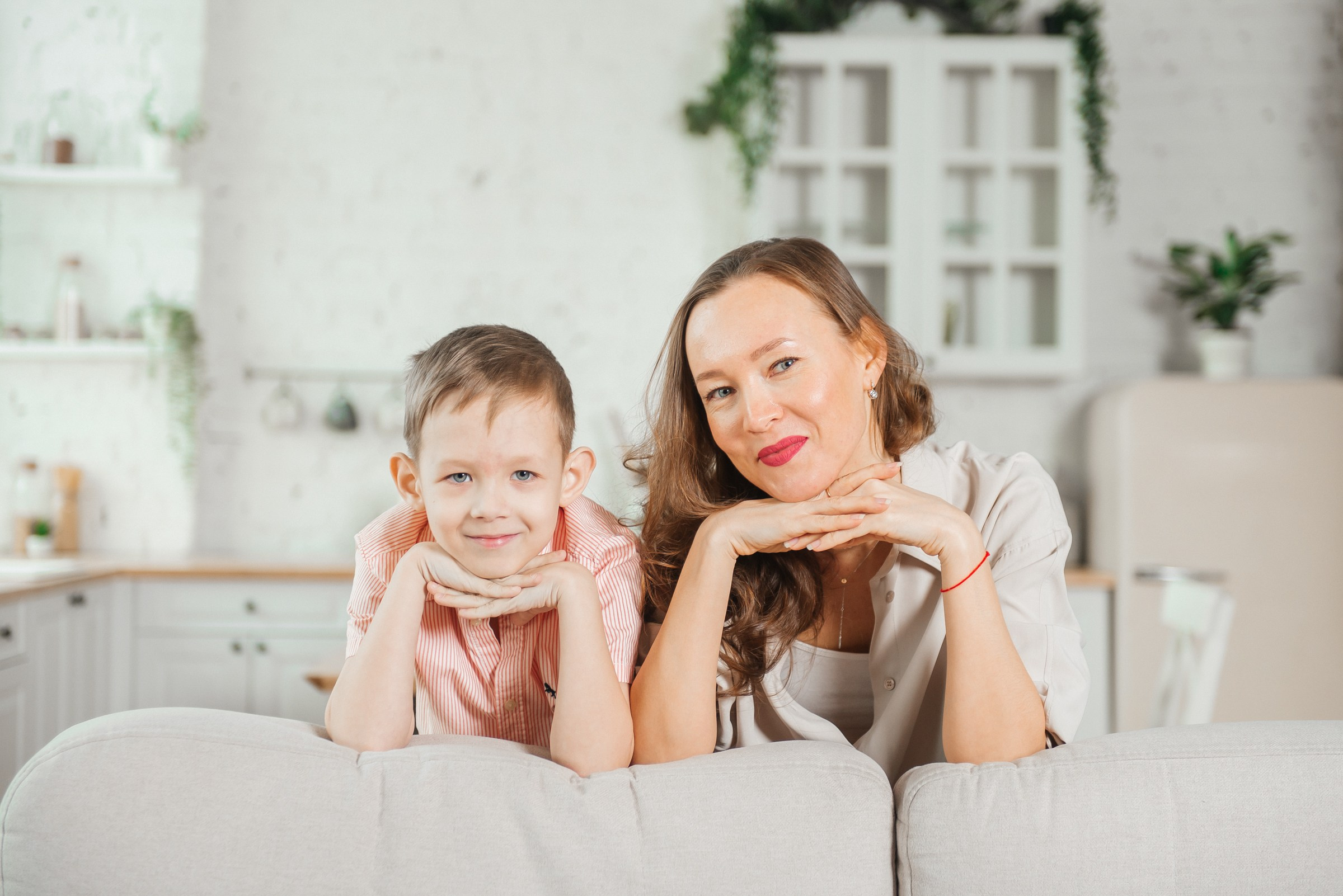 Любовь в каждом кадре: Семейная фотосессия с детьми. Профессиональный фотограф в Екатеринбурге Ирина Смирнова