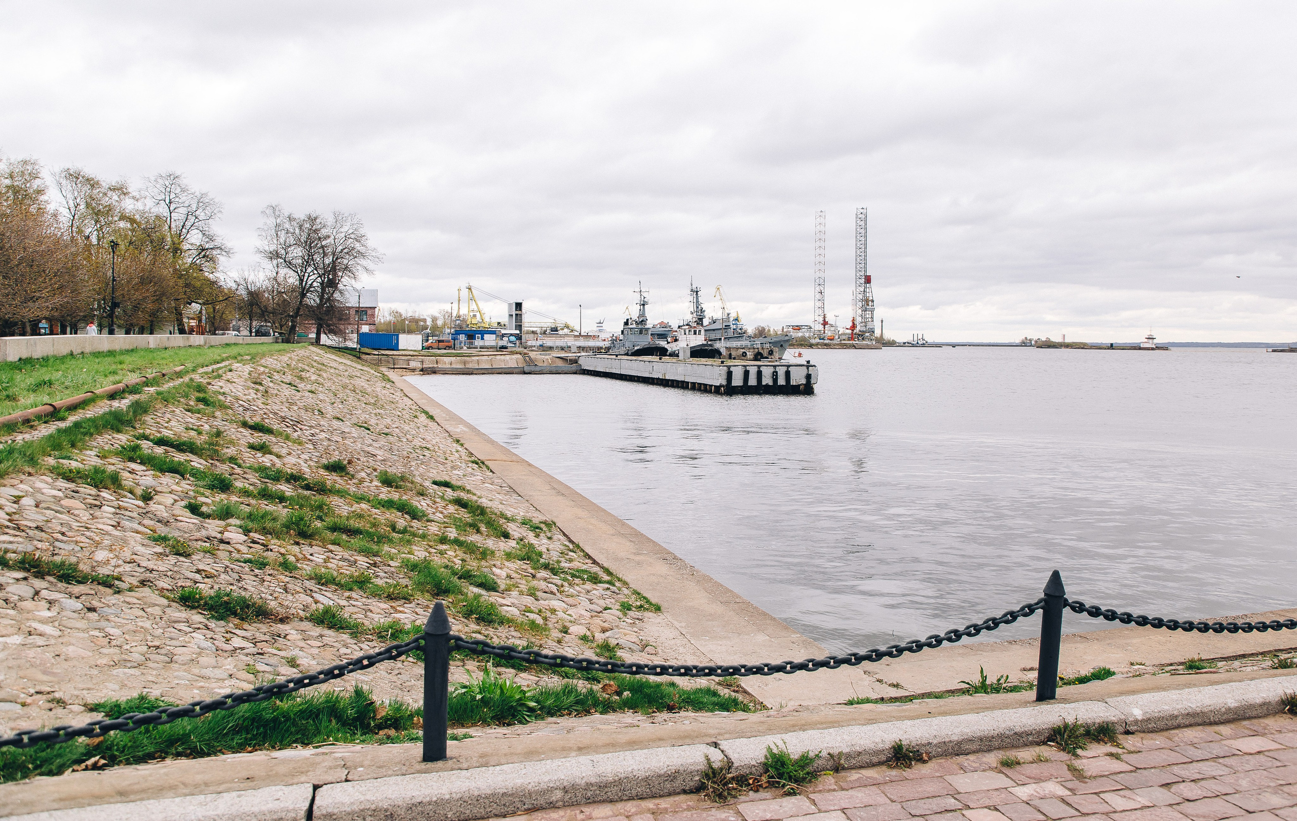 Экскурсия по Санкт-Петербургу с детским театром на льду «АЛЕКО » 11.05.2024. Репортажный фотограф в Москве