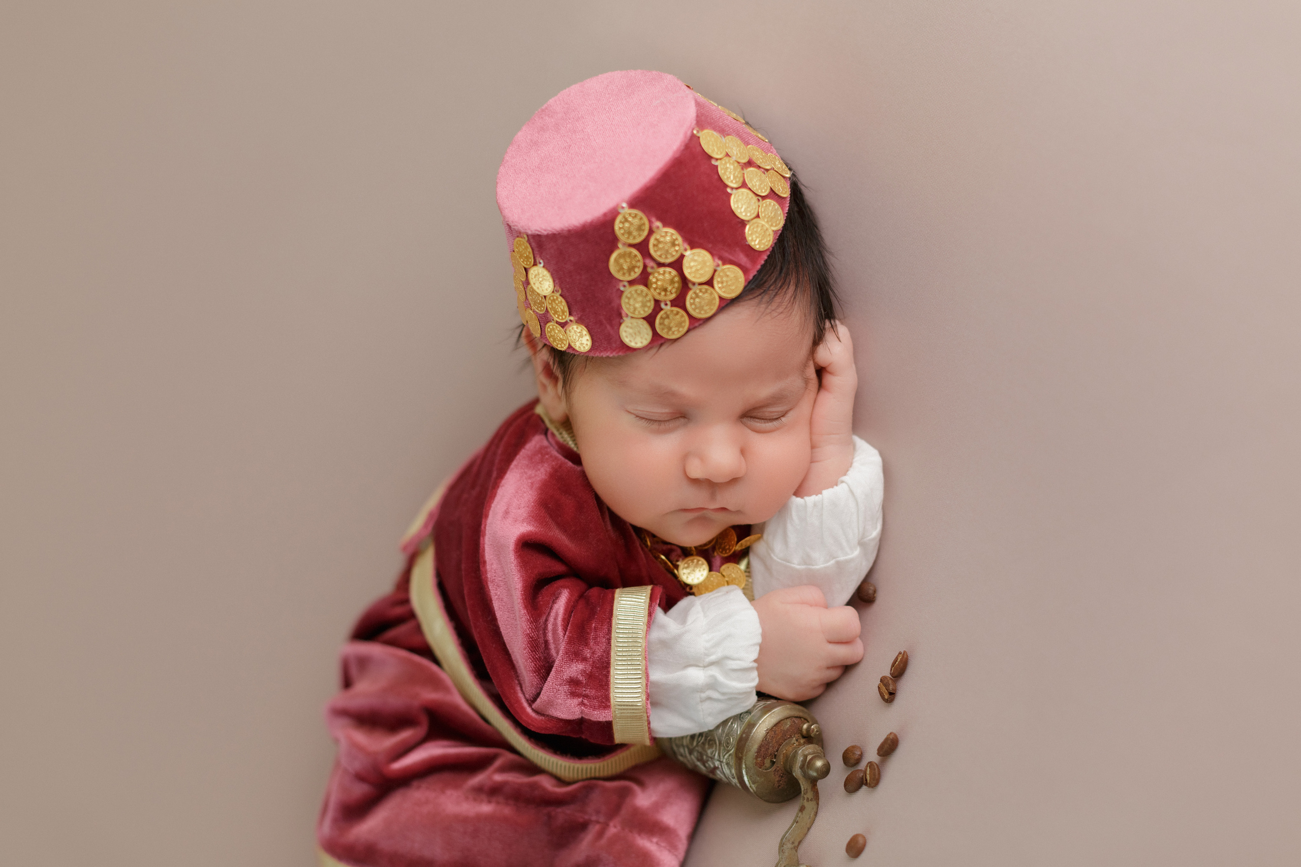 Новорожденные. Фотограф новорожденных в Симферополе Эльмира тизе