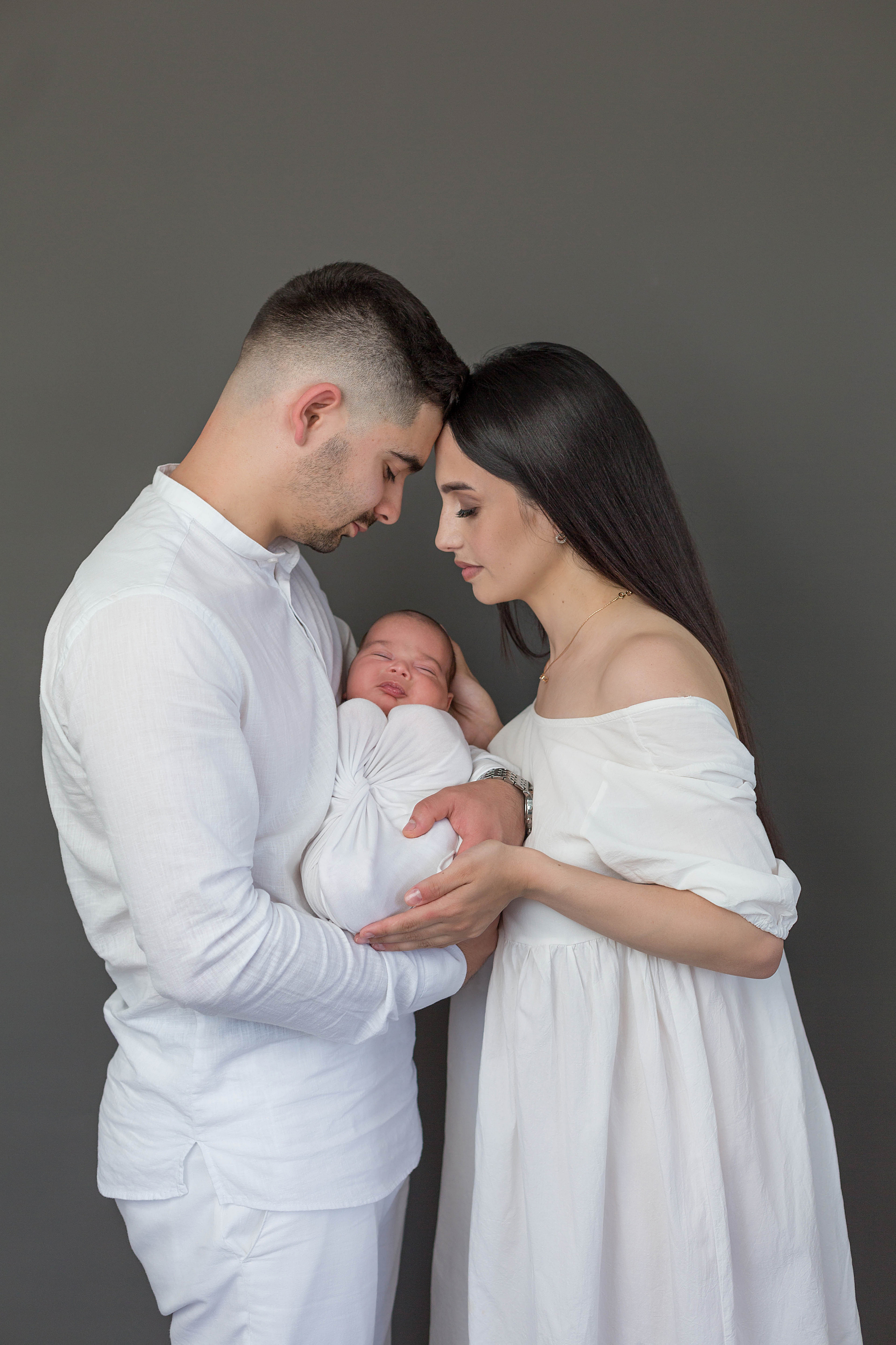 Новорожденные. Фотограф новорожденных в Симферополе Эльмира тизе