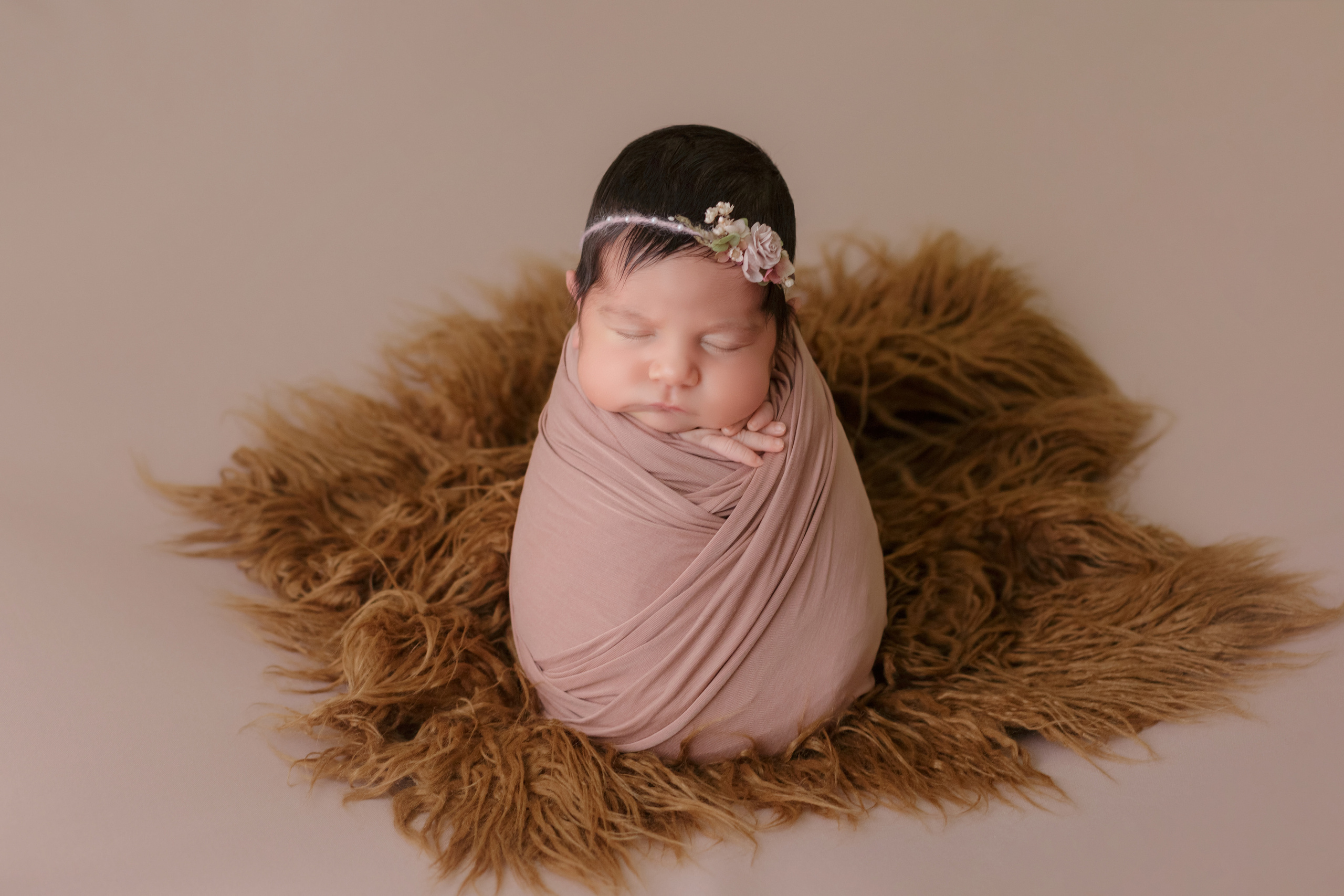 Новорожденные. Фотограф новорожденных в Симферополе Эльмира тизе