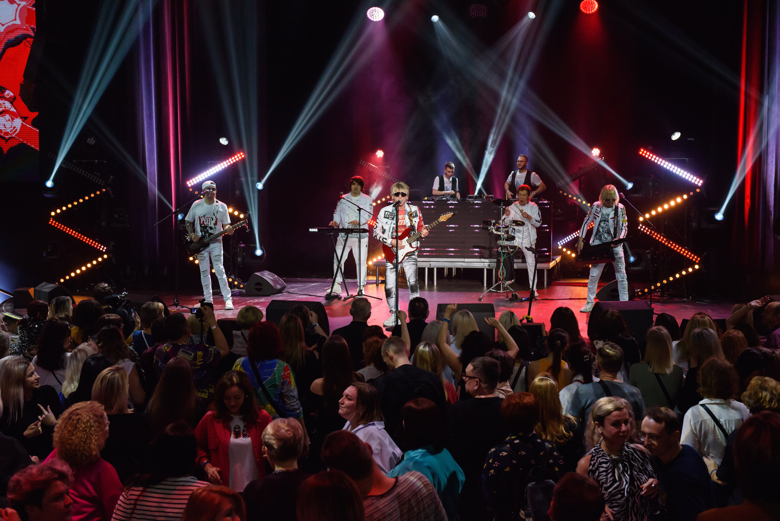 Дискотека СССР. «Сладкий сон» и Сергей Васюта — «Имена на все времена». Бренд-фотограф для экспертов и блогеров в Москве Влада Горбовская