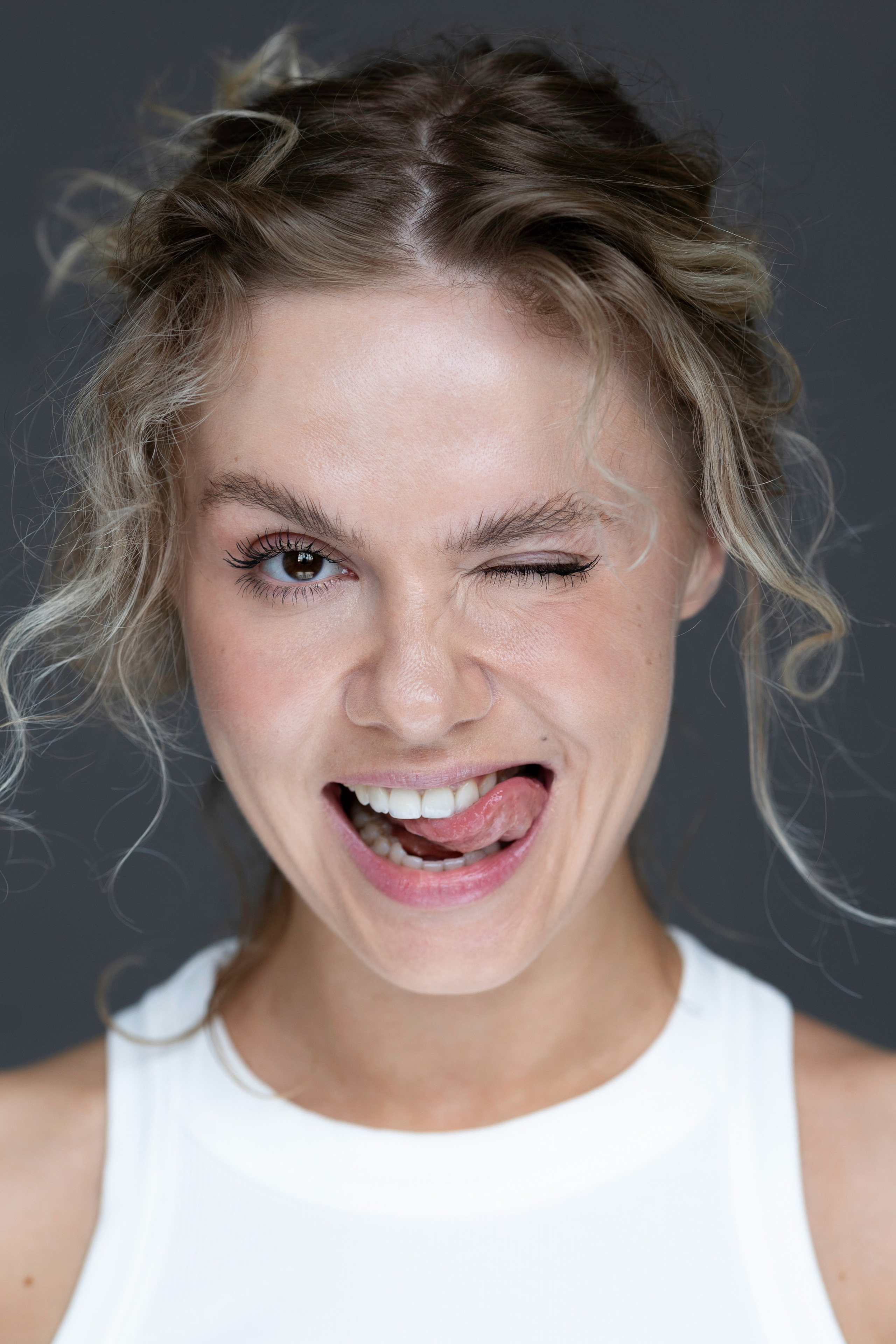 Ксения Григорьева. Свадебный фотограф Алена Полянская