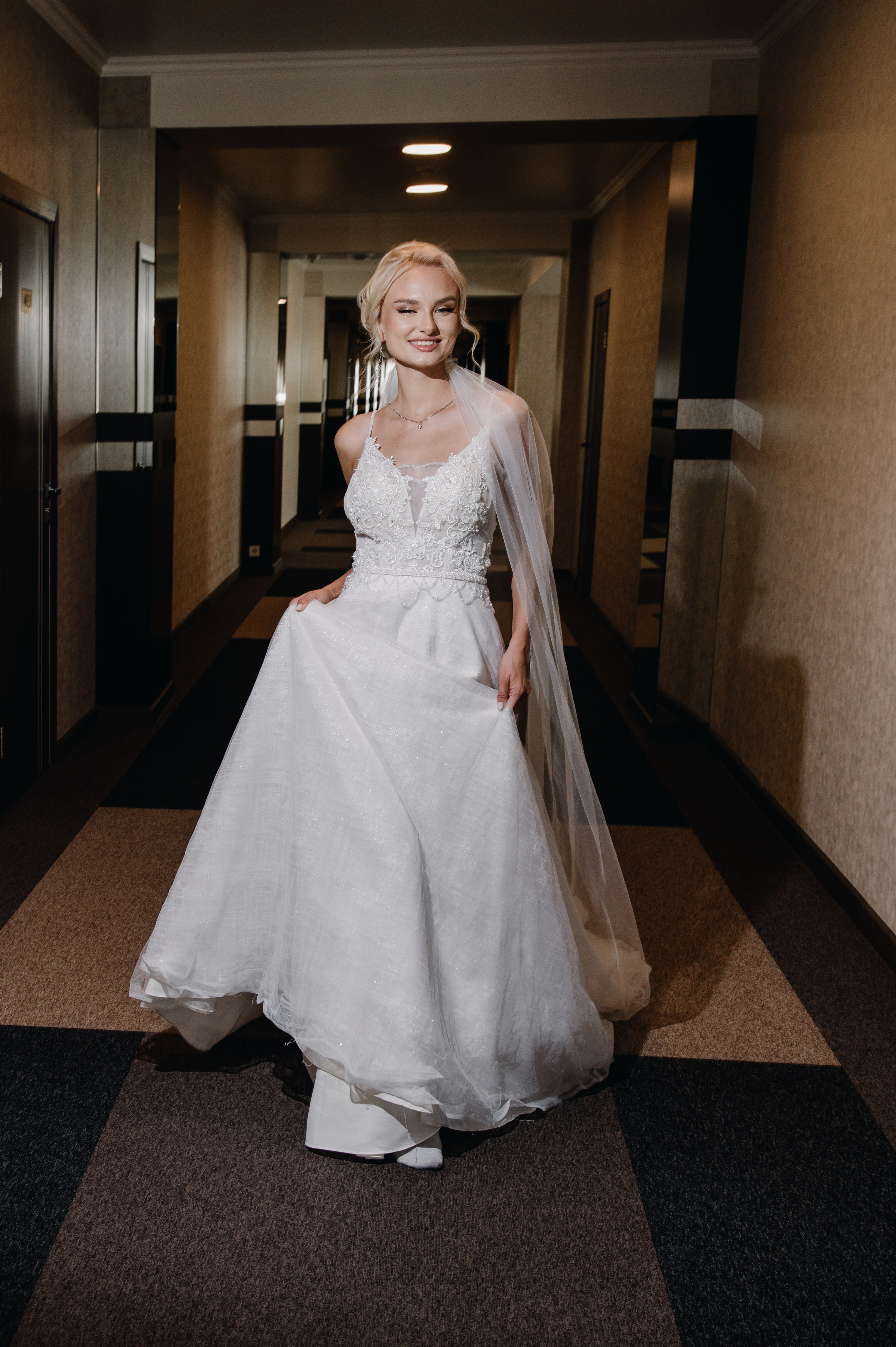 Утро невесты Валентины в Караганде. Свадебный фотограф Караганда