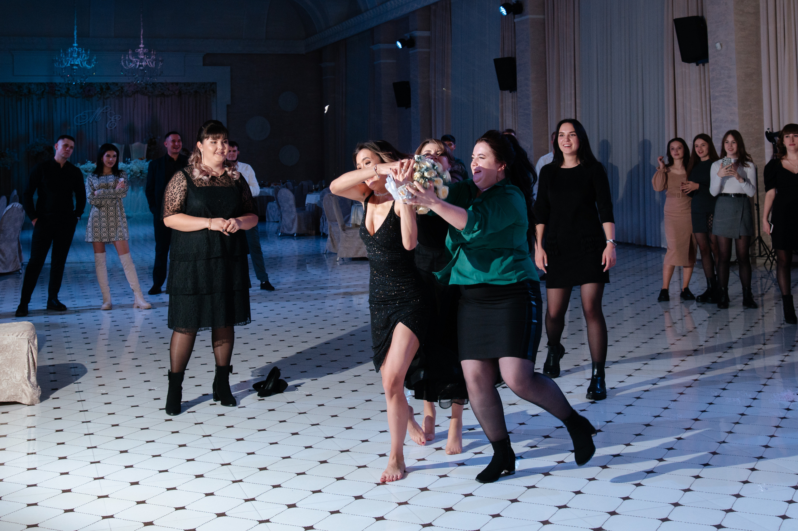 Эльвира и Матвей — свадьба в Караганде. Свадебный фотограф Караганда