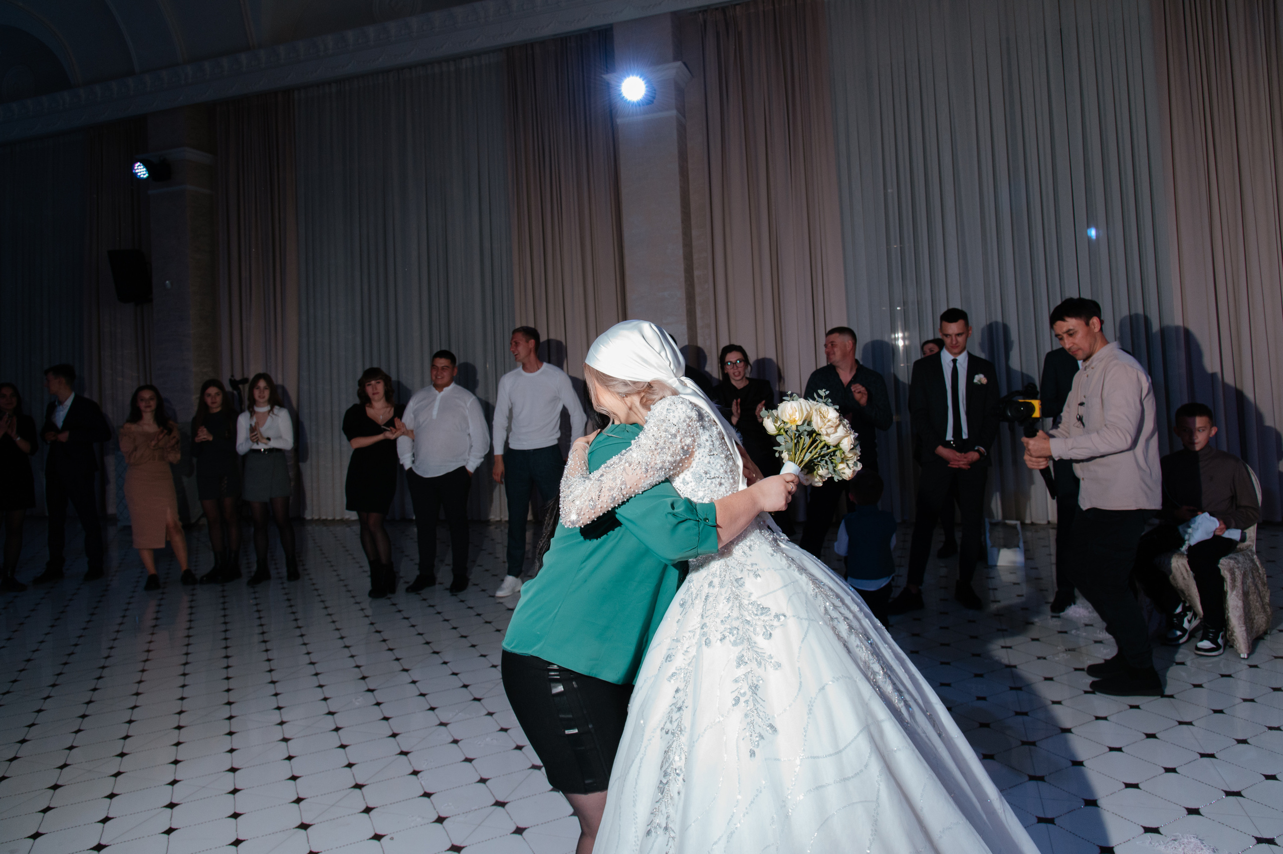 Эльвира и Матвей — свадьба в Караганде. Свадебный фотограф Караганда