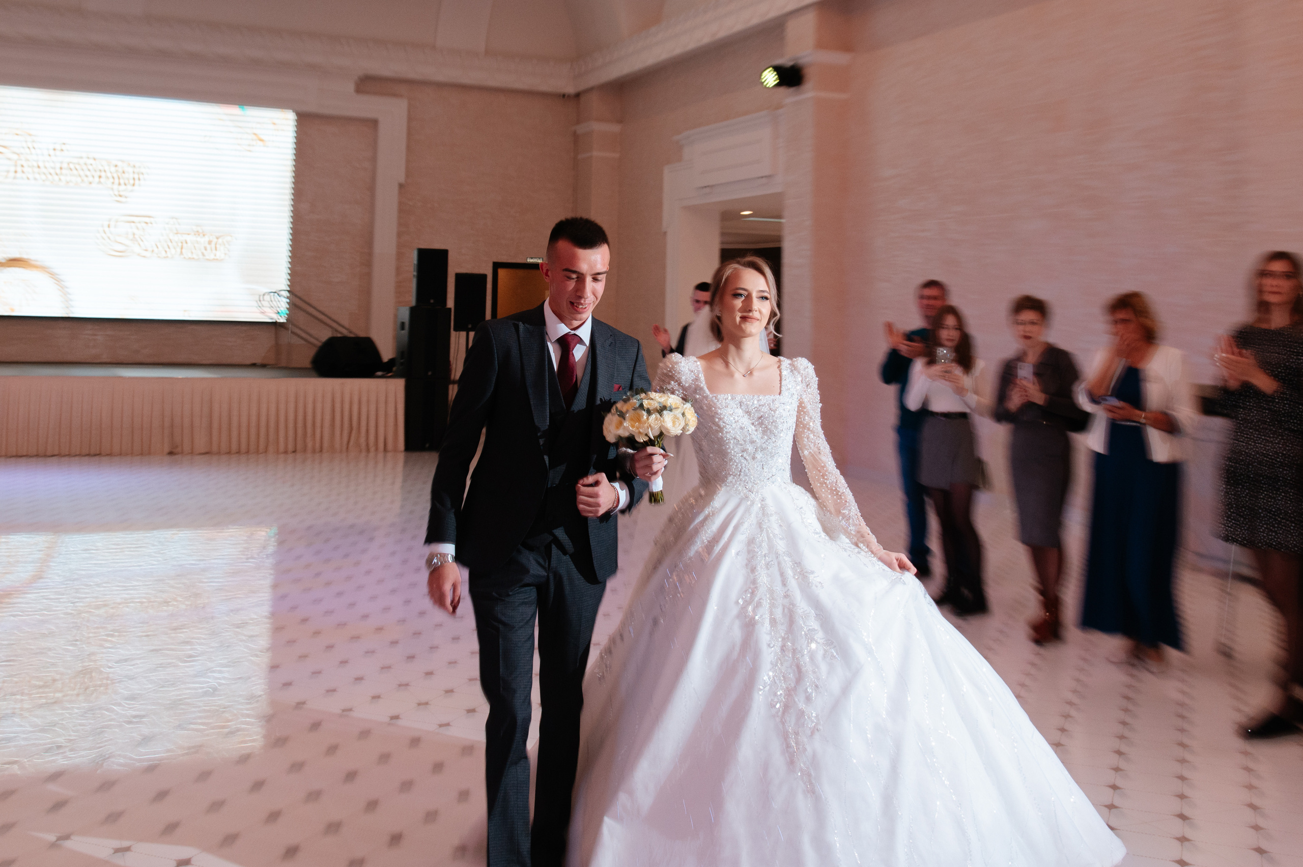 Эльвира и Матвей — свадьба в Караганде. Свадебный фотограф Караганда