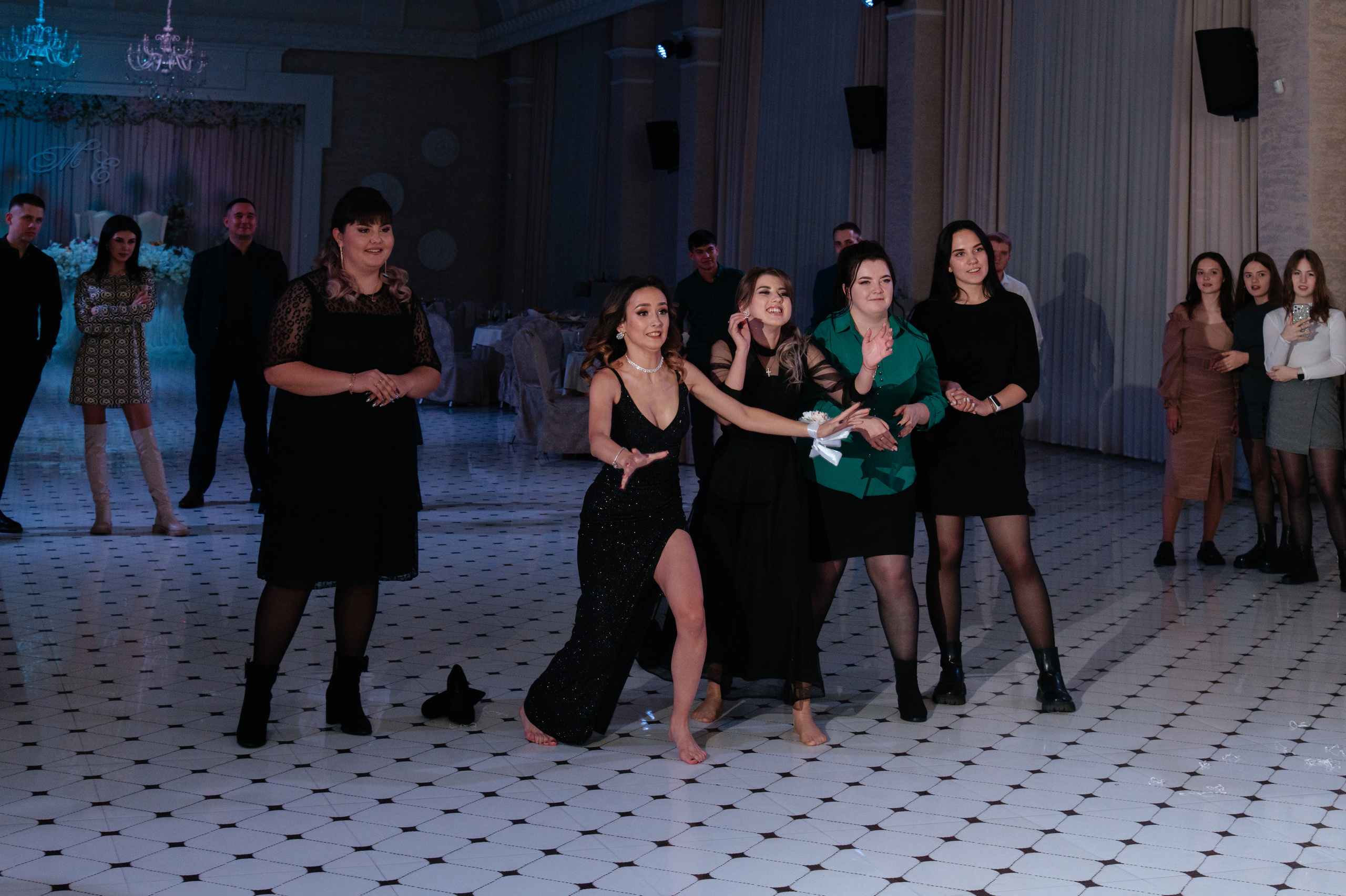 Эльвира и Матвей — свадьба в Караганде. Свадебный фотограф Караганда