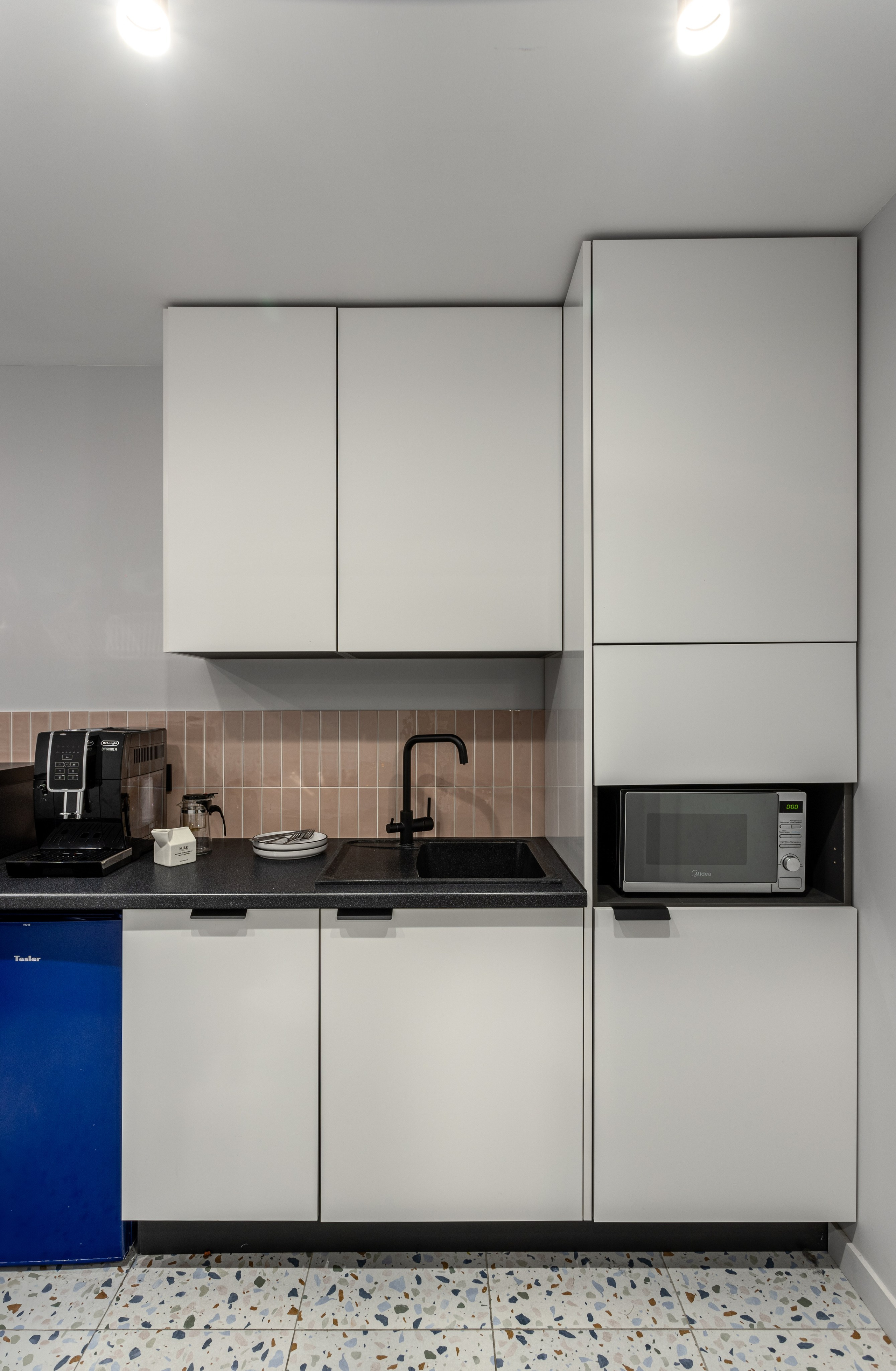 Шоурум магазина одежды WEME (136 м²). Елена Жукова. Архитектура, дизайн и ремонт