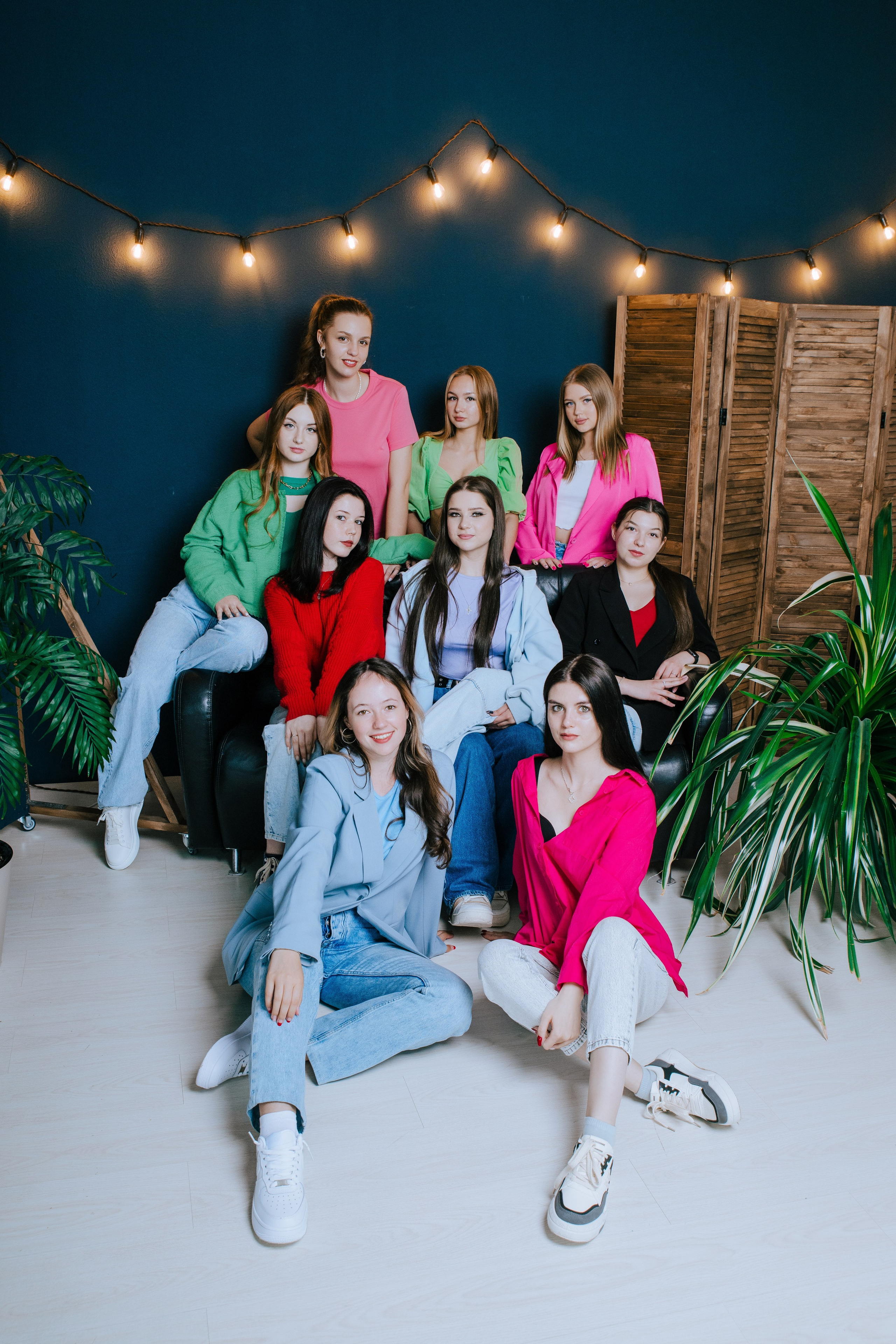 11А — школа № 17 Выпуск 2024. Фотограф Ярмишко Дарья. Выпускные фотокниги