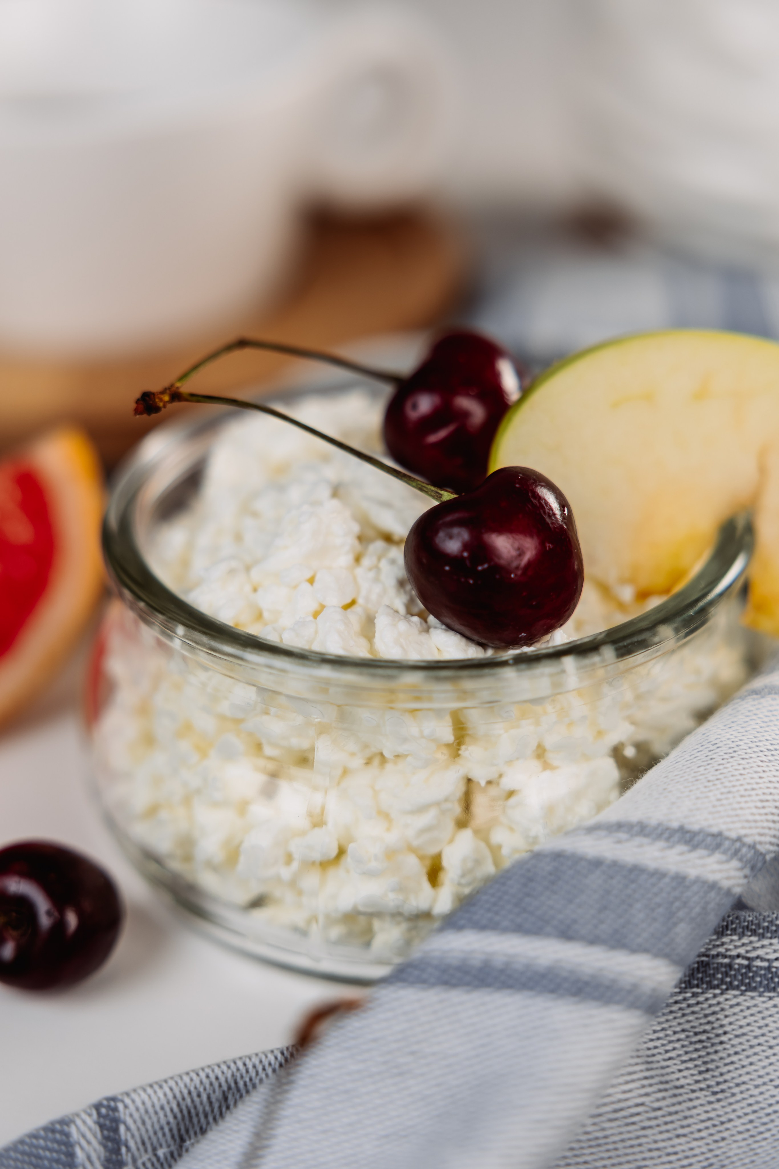 КРЫШКИ ДЛЯ КОЛОМЕНСКИХ ЙОГУРТОВ |OZON | Wildberries. ФОТОГРАФ ИРИНА ШАМАТАВА