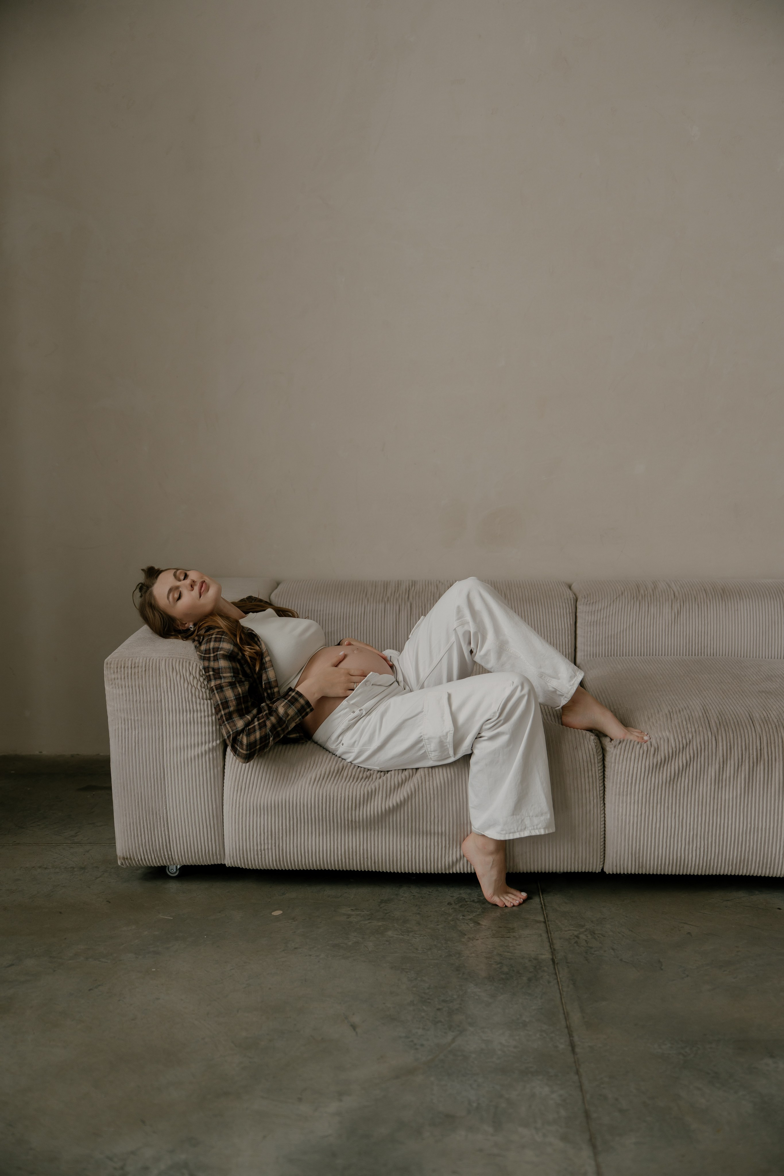 Арина, Антон и Бутс. Свадебный и семейный фотограф в Москве и Красногорске — живые кадры | Анастасия Тихонова