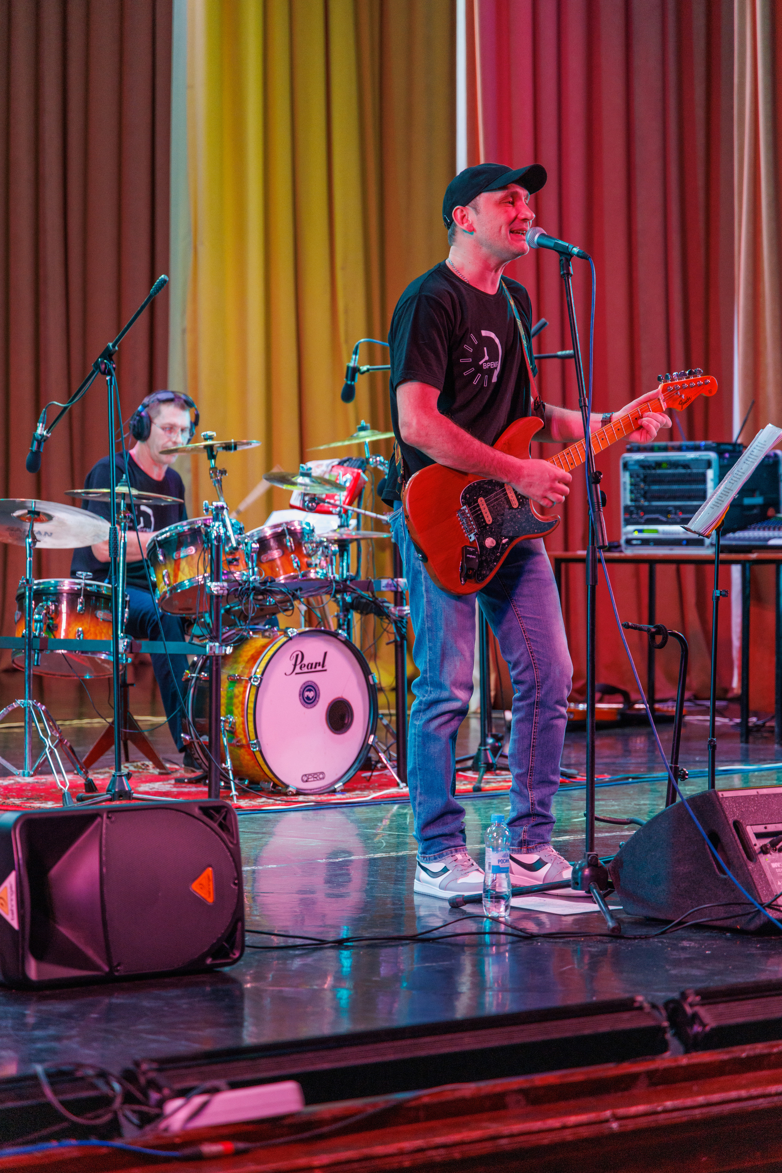 Концерт группы «Время». Фотограф Сергей Старых. Мценск