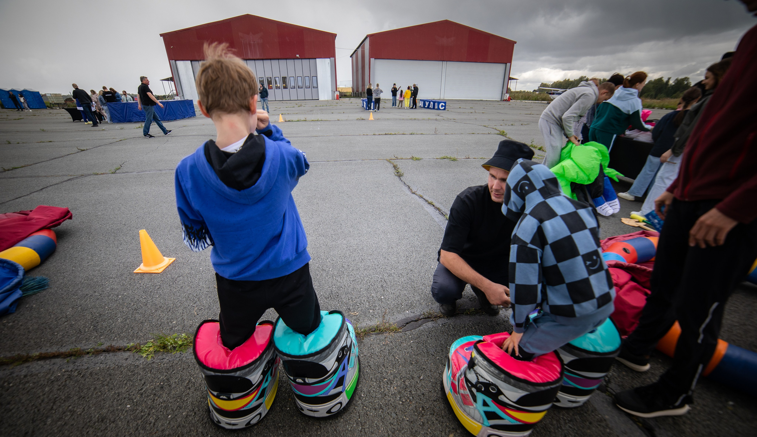 УЗСТ- Корпоративный тимбилдинг на аэродроме. Репортажный и свадебный фотограф в Челябинске Елисеев Павел