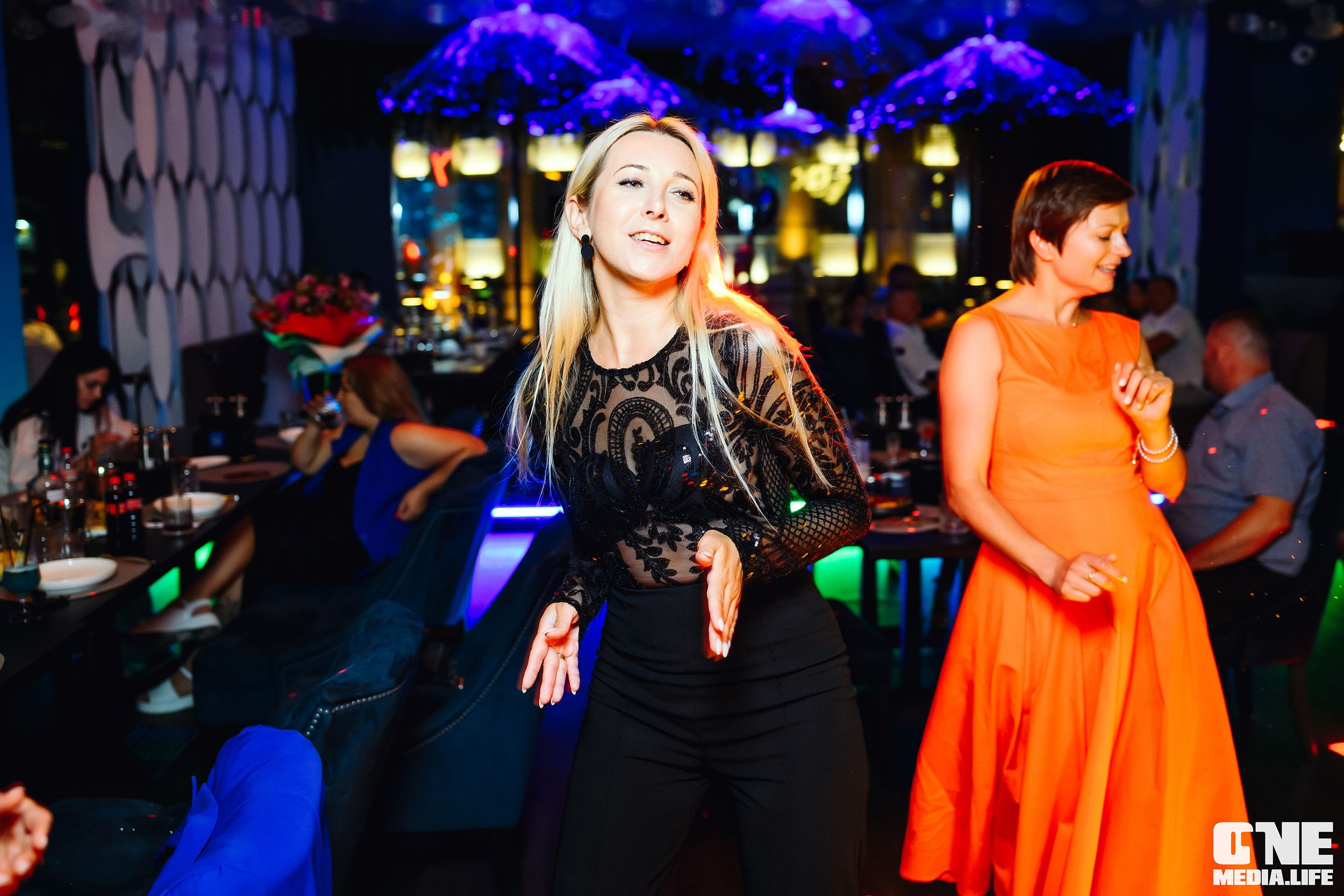 Фоторепортаж с вечеринки в ресторане Океан. One Media Life: фоторепортажи, фотоотчеты с мероприятий и заведений