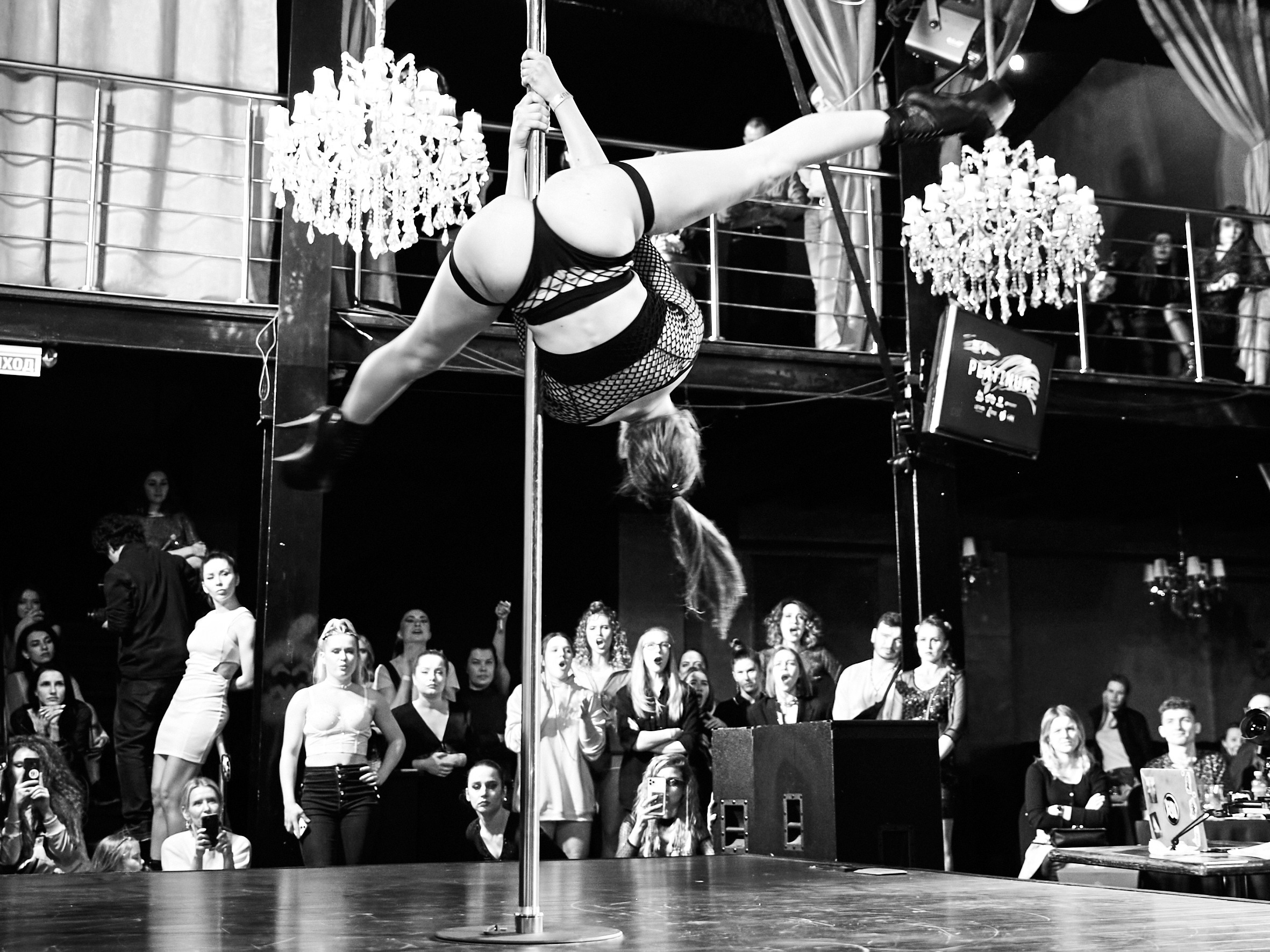 Platinum. Poledance чемпионат. Фотограф Наташа Сергеева. Фотосессии для танцоров в Москве