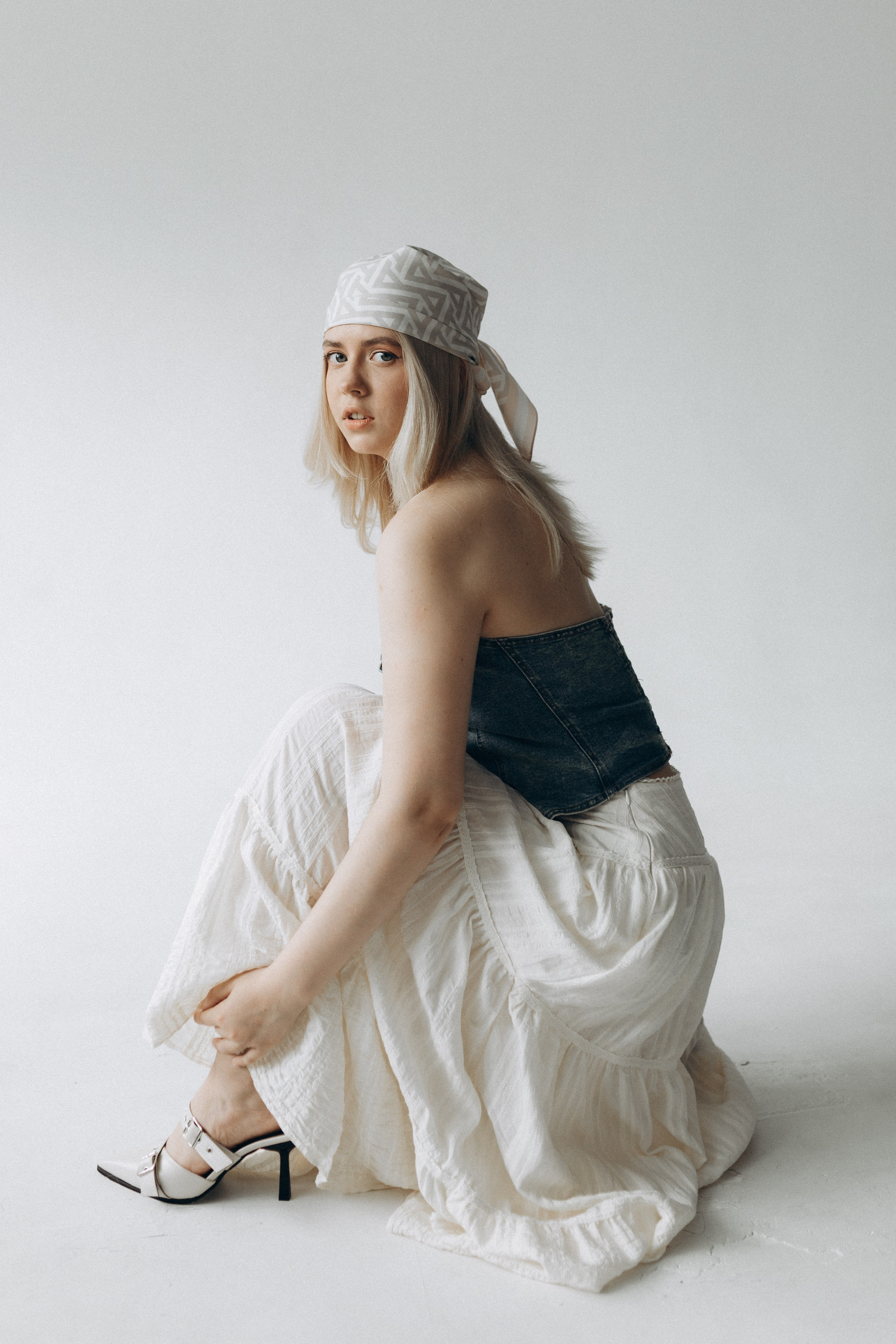 Нежная фотосессия в студии. Фотограф в Санкт-Петербурге и Уфе Алина Шаймухаметова