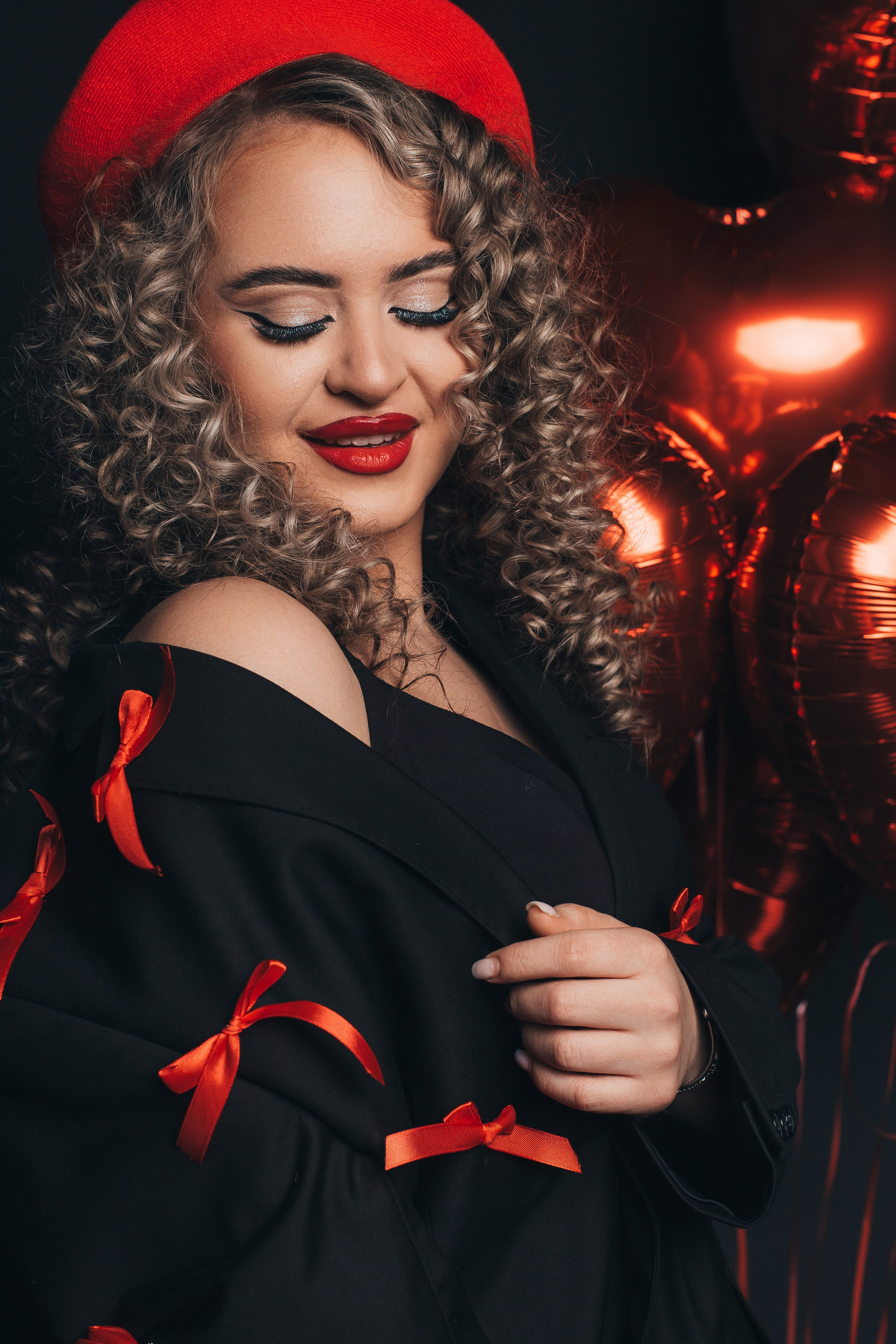 Фото день к 14 февраля.Эля