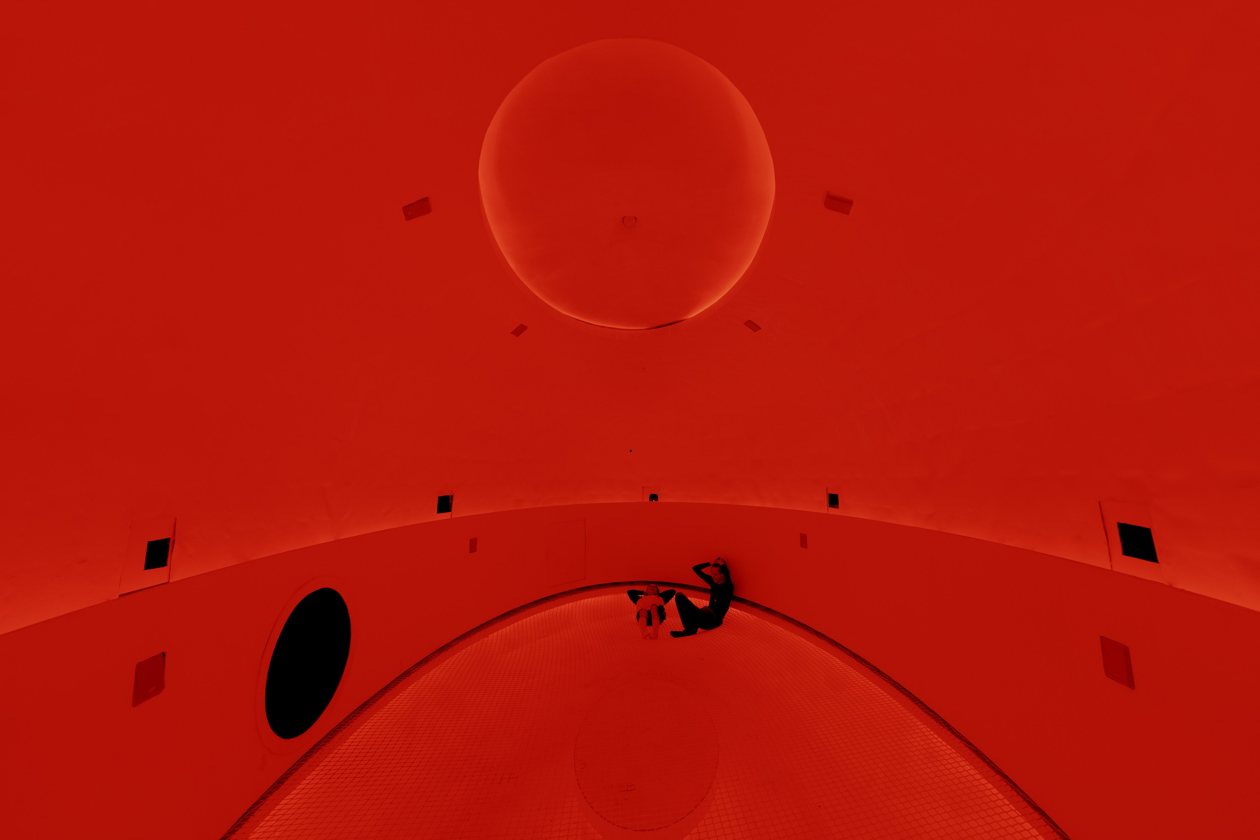 Outline 2024. @tomrus: Рустам Шагиморданов — фотограф