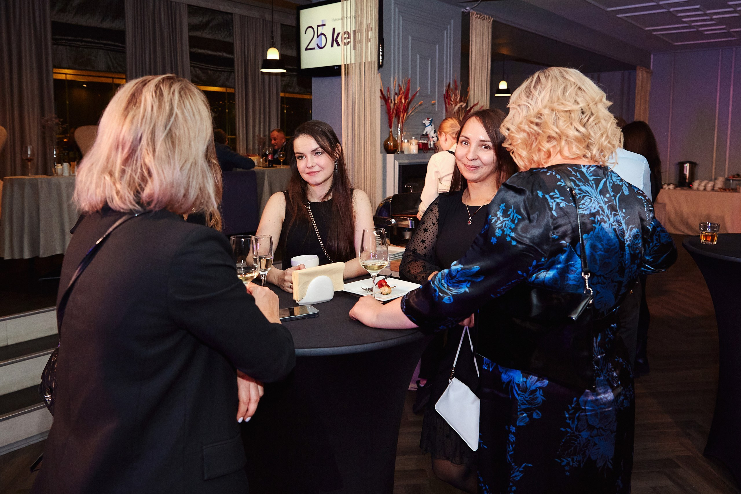 25 лет компании Kept. Антон Артюшин, портретный фотограф. Москва