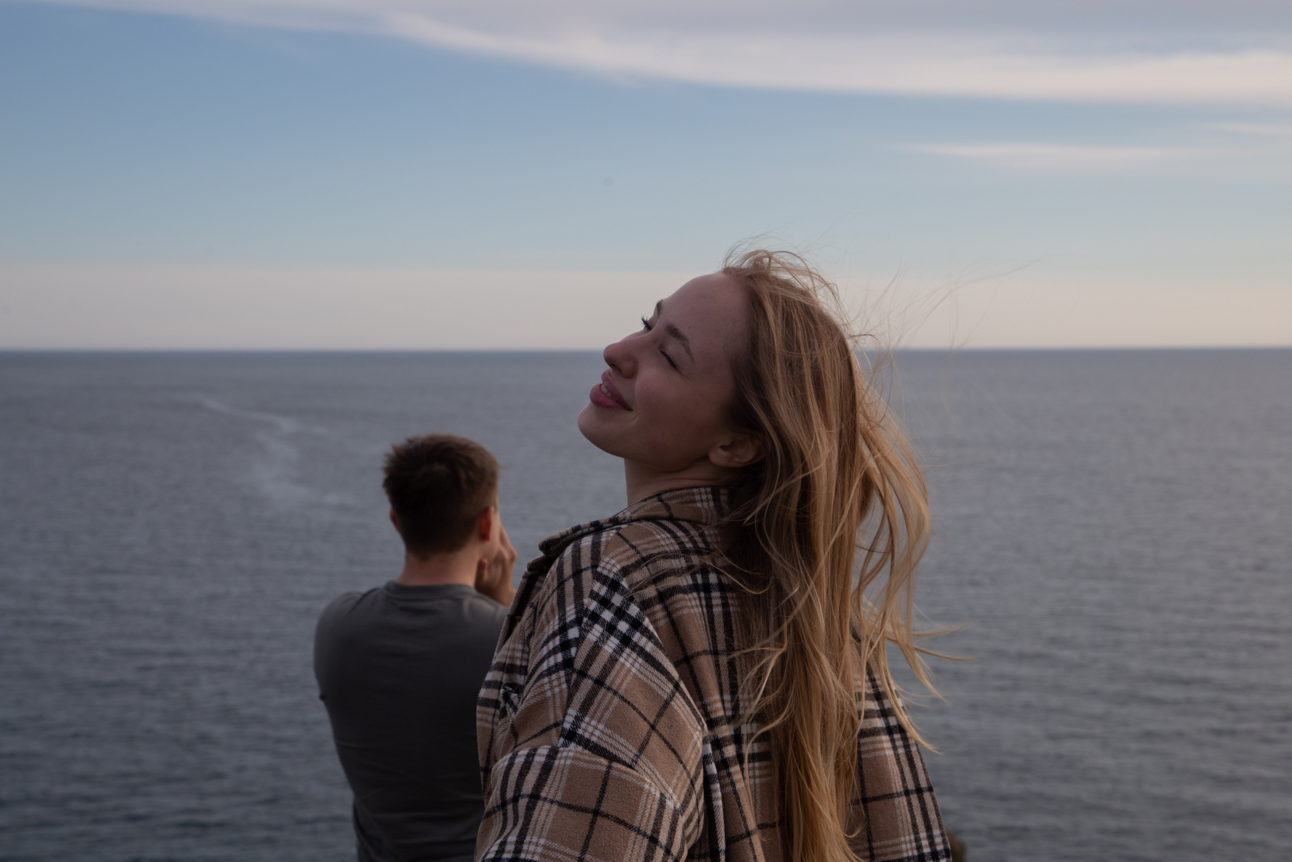 Съемка с Машей и Сашулей на мысе Полосатик. Ирина Чернова — портретный фотограф и маркетолог из Владивостока