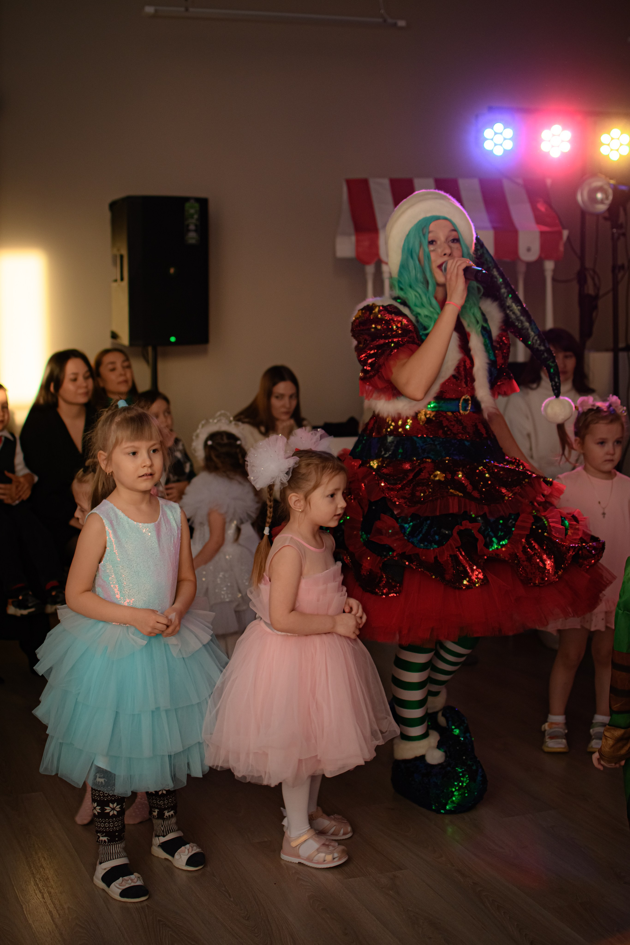 HAPPY NEW YEAR. Photokarish