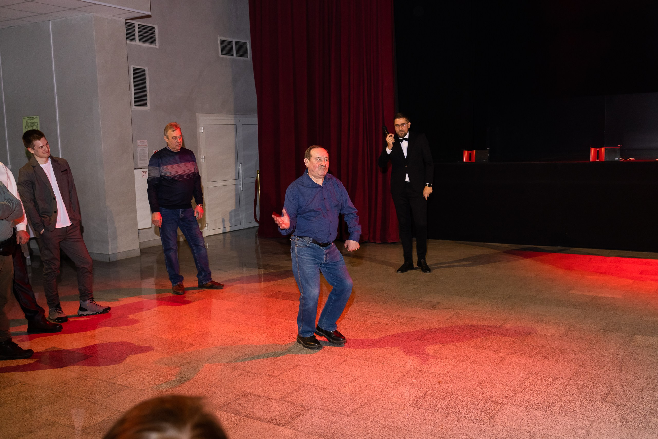 Февромарт. ДК Искра. Пермь