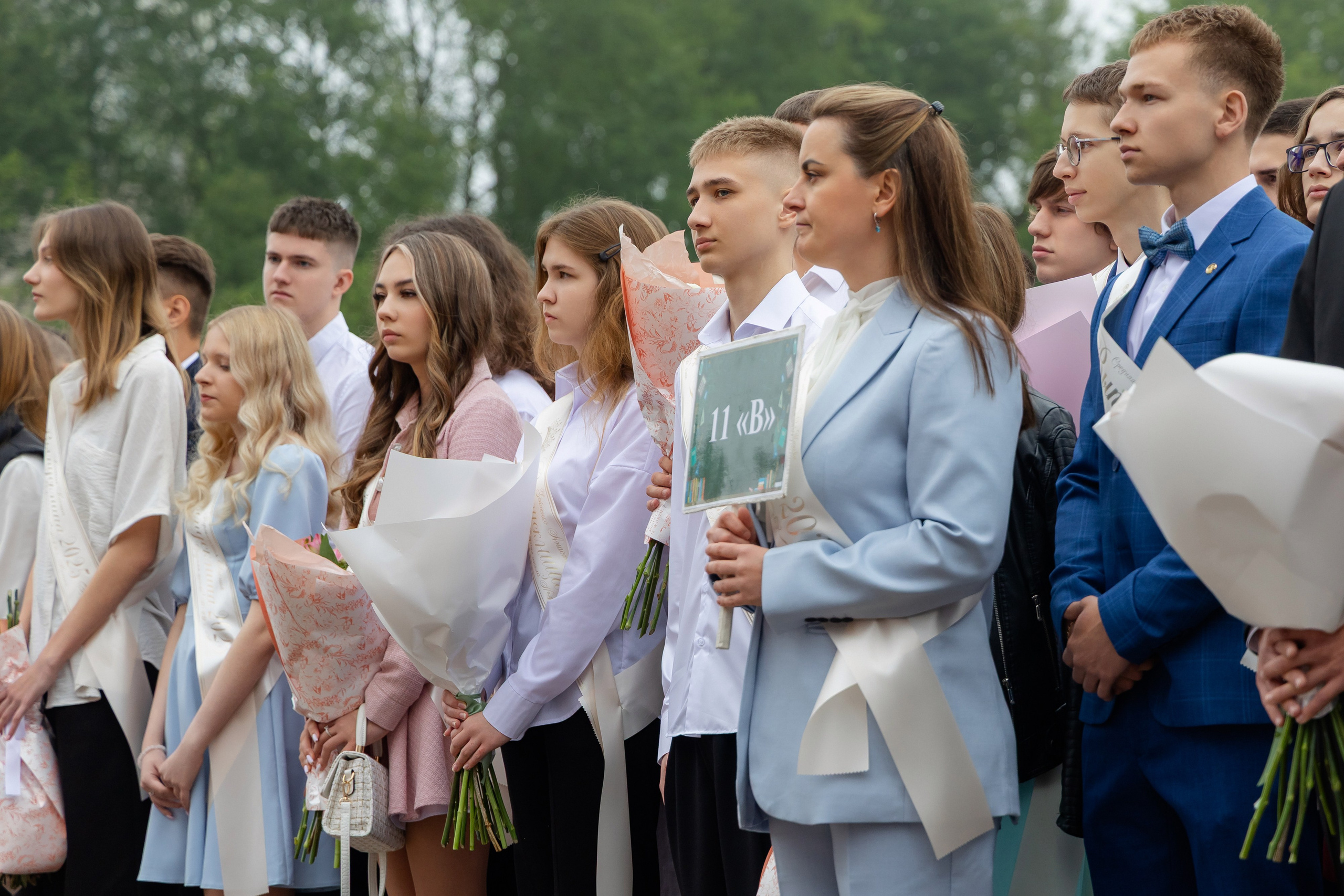 Последний звонок 2025 в Минске. Свадебный фотограф в Минске/Беларуси Сергей Спиридонов