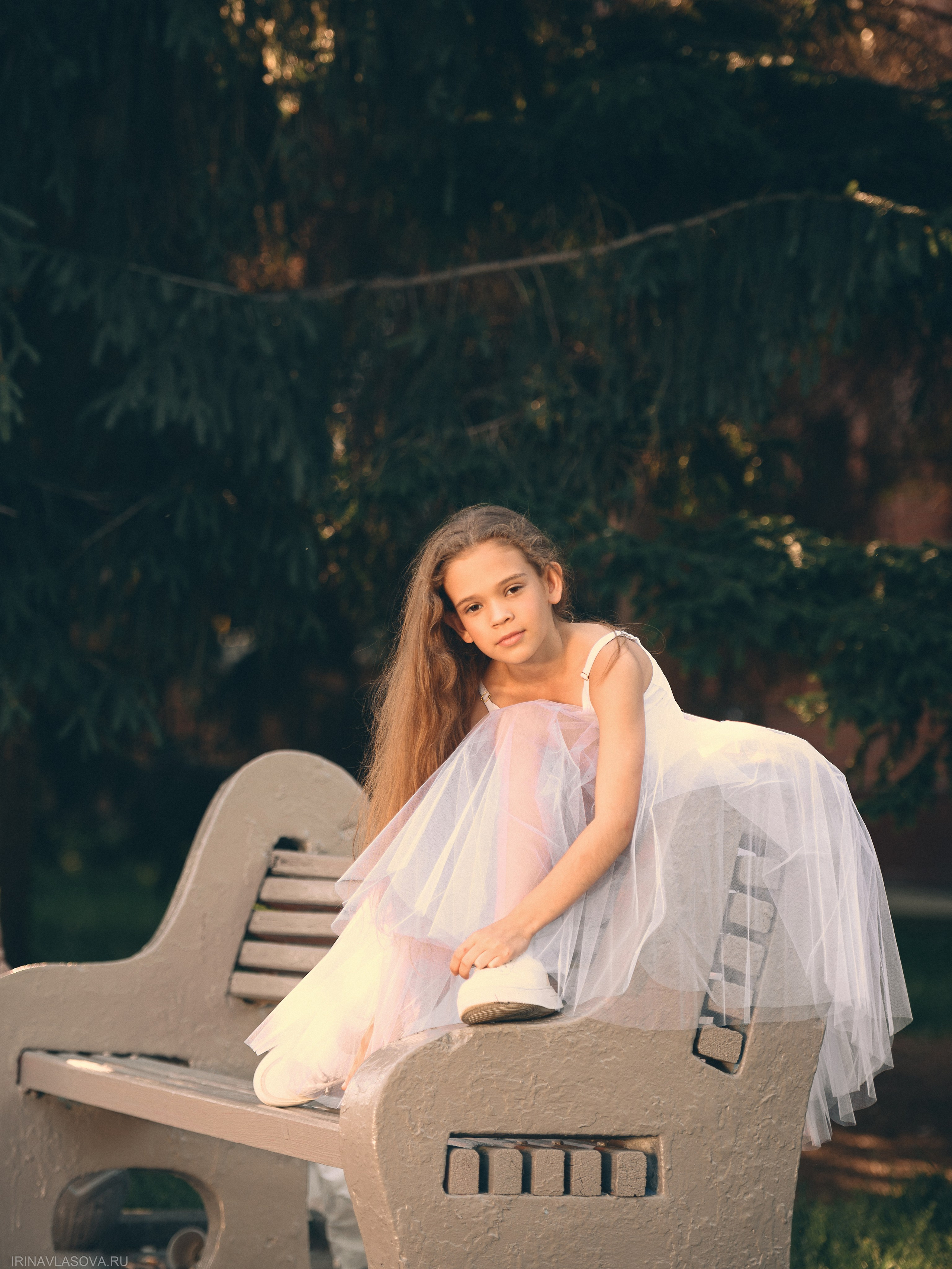 детская фотосессия на рассвете в парке