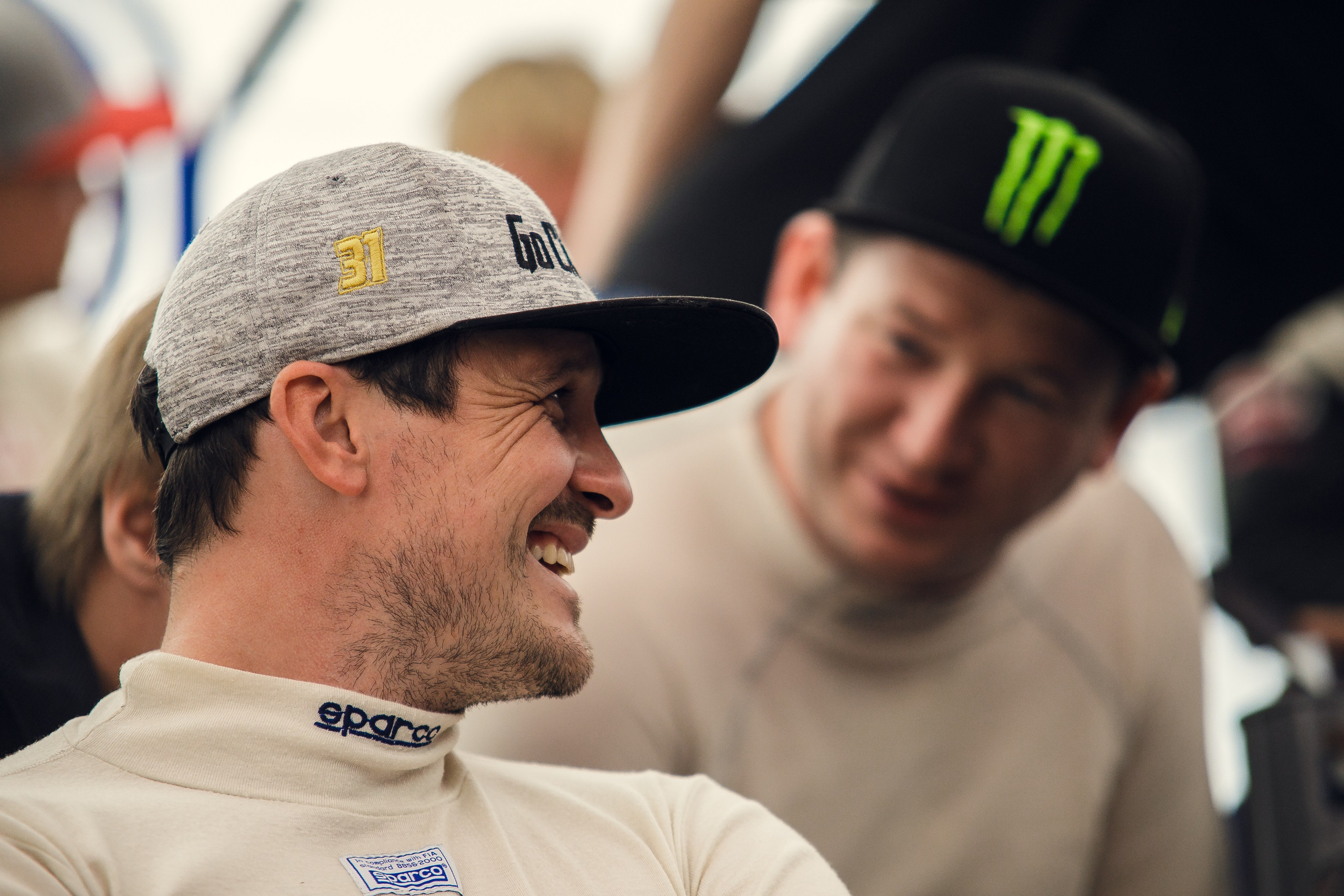 Спорт. Tony Mikhailov