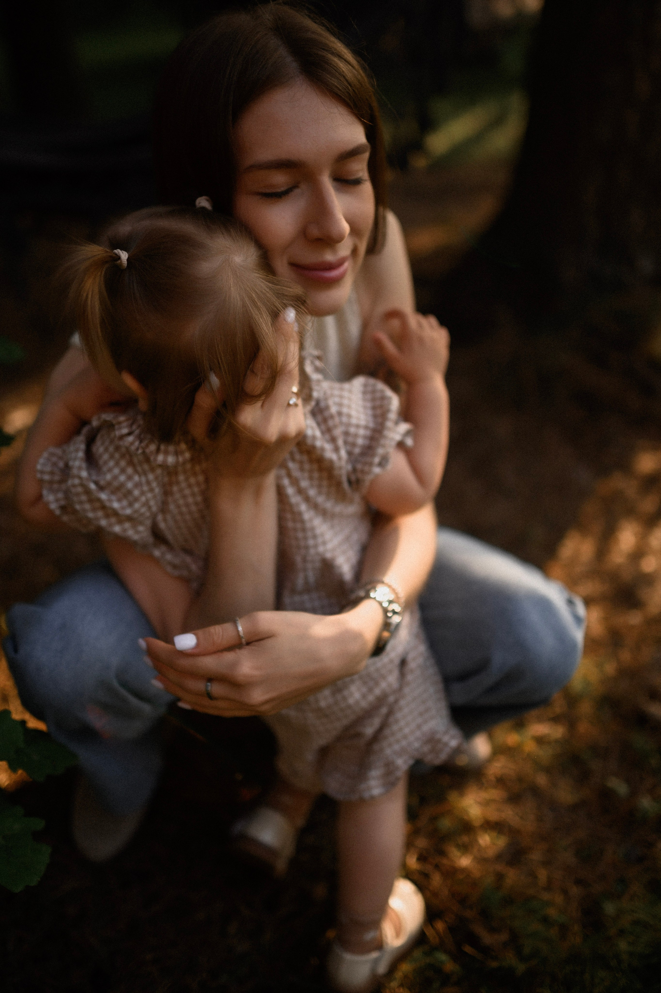 Надя и Алиса в ресторане Кедр. Семейный и свадебный lifestyle-фотограф в Москве Мария Петрова
